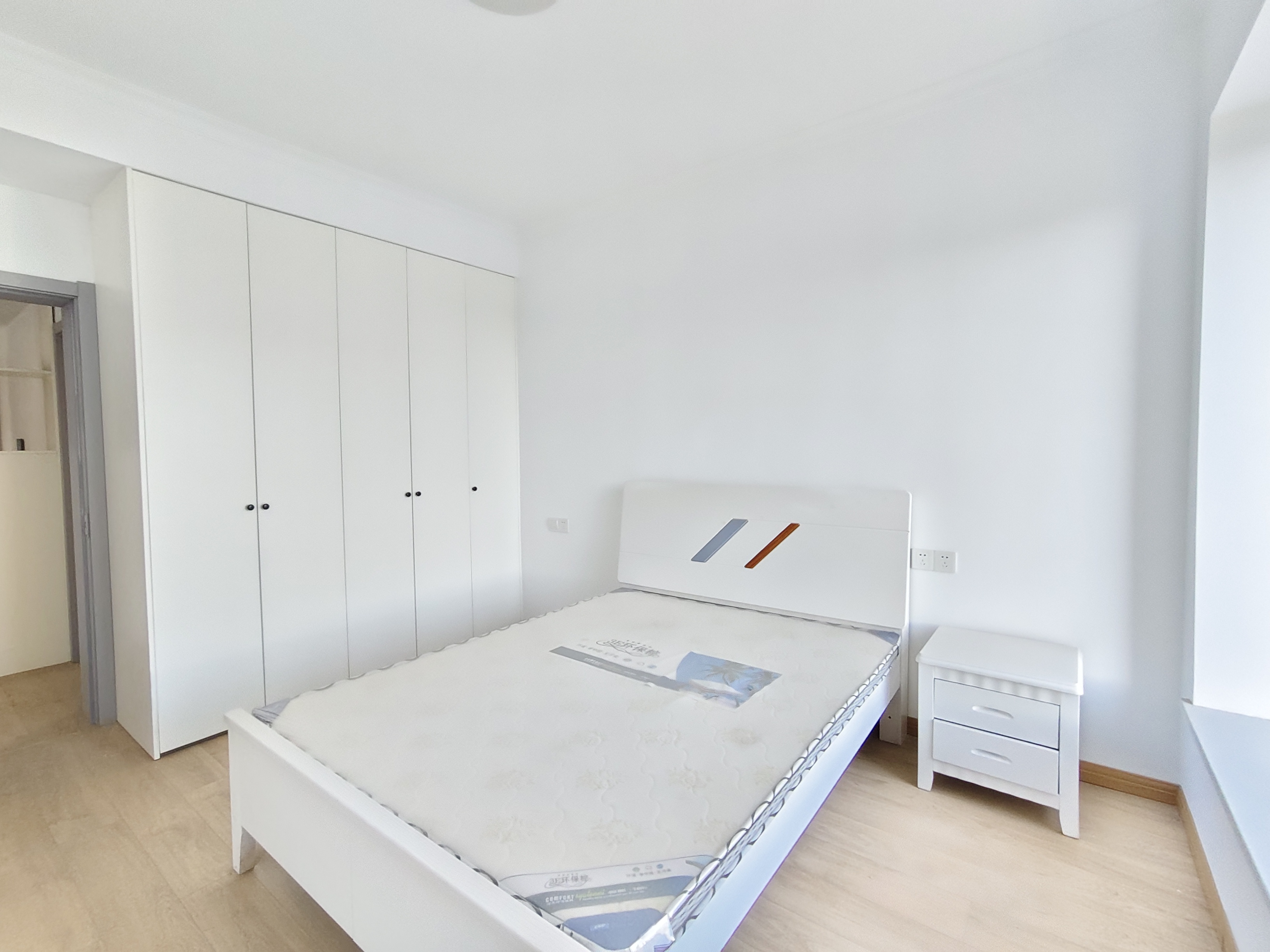 康雅苑  3室2厅1卫    1800.0元/月室内图