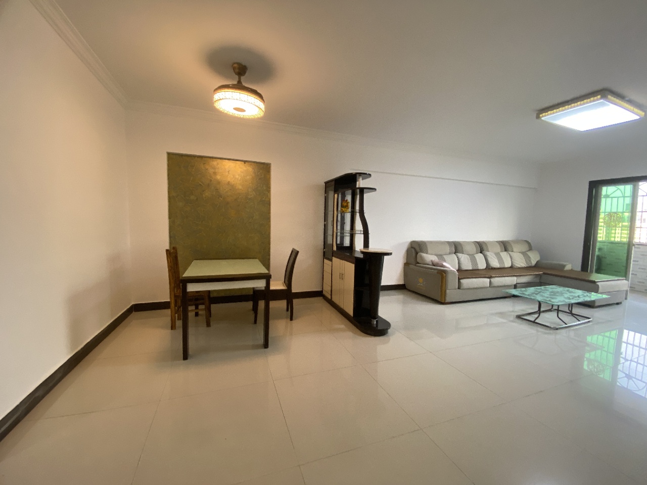 正庄大厦 3室2厅2卫 2800.0元/月 正庄大厦 3室2厅2卫 2800.0元/月室内图