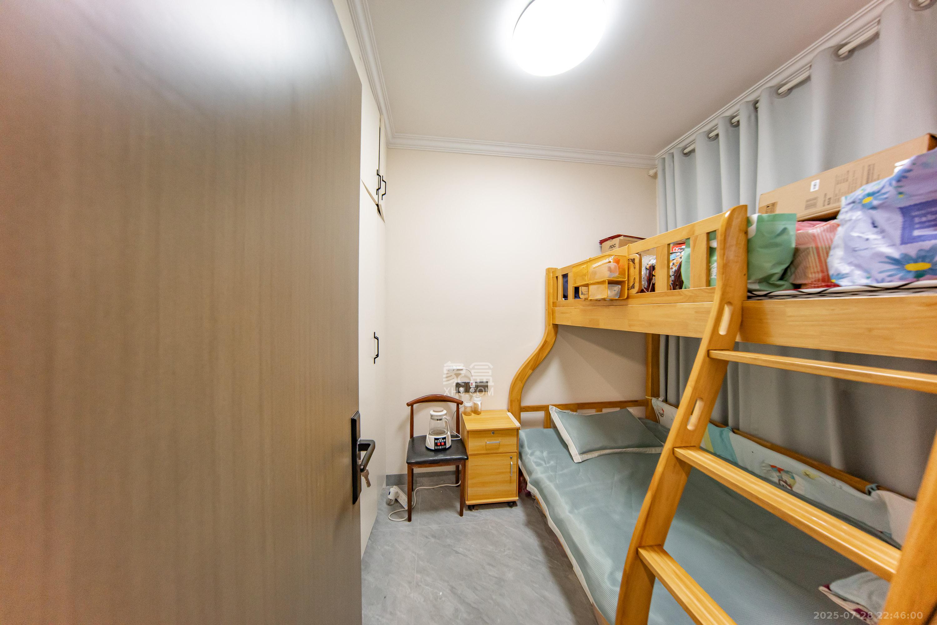 蔷薇国际 2室1厅1卫 49.8万 蔷薇国际 2室1厅1卫 49.8万卧室