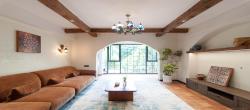西子湖畔沃府  4室2厅2卫   156.00万