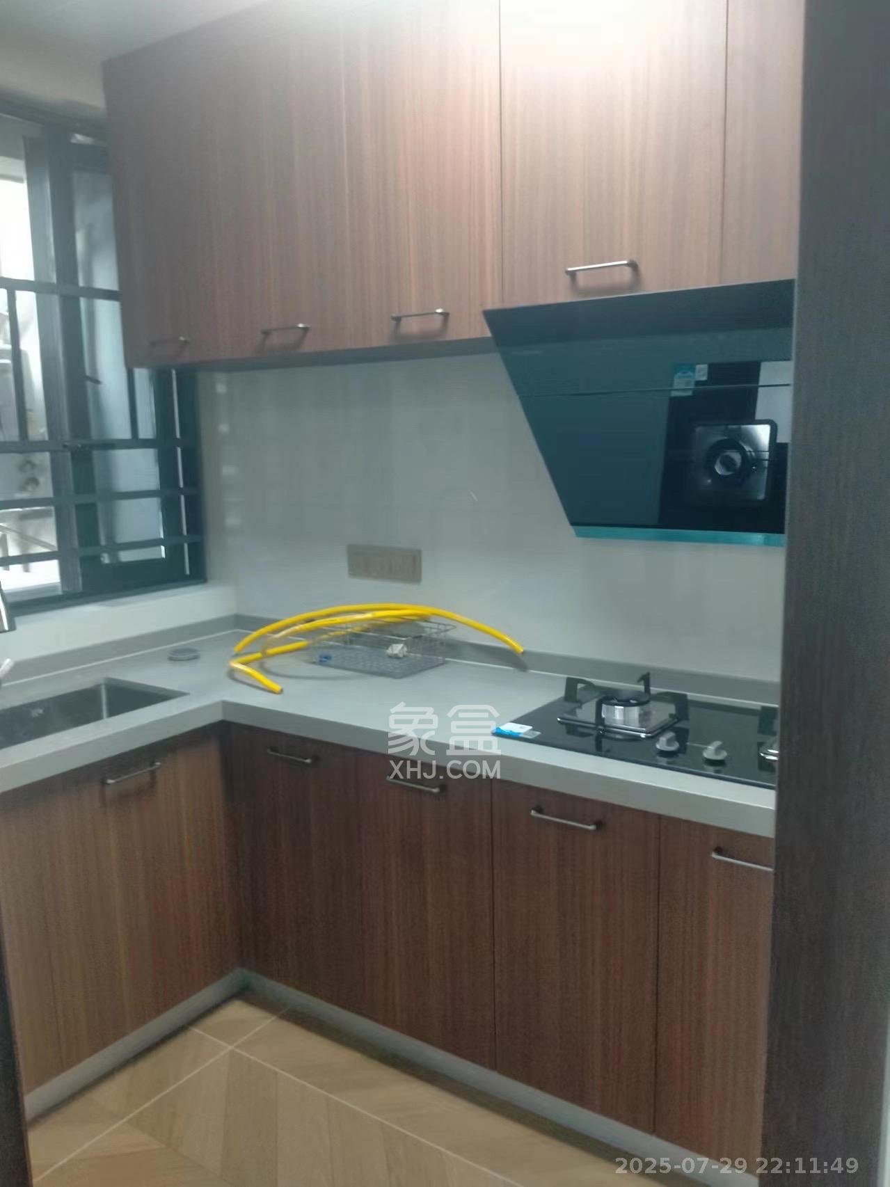 汉高学士府  4室2厅2卫    3500.0元/月室内图