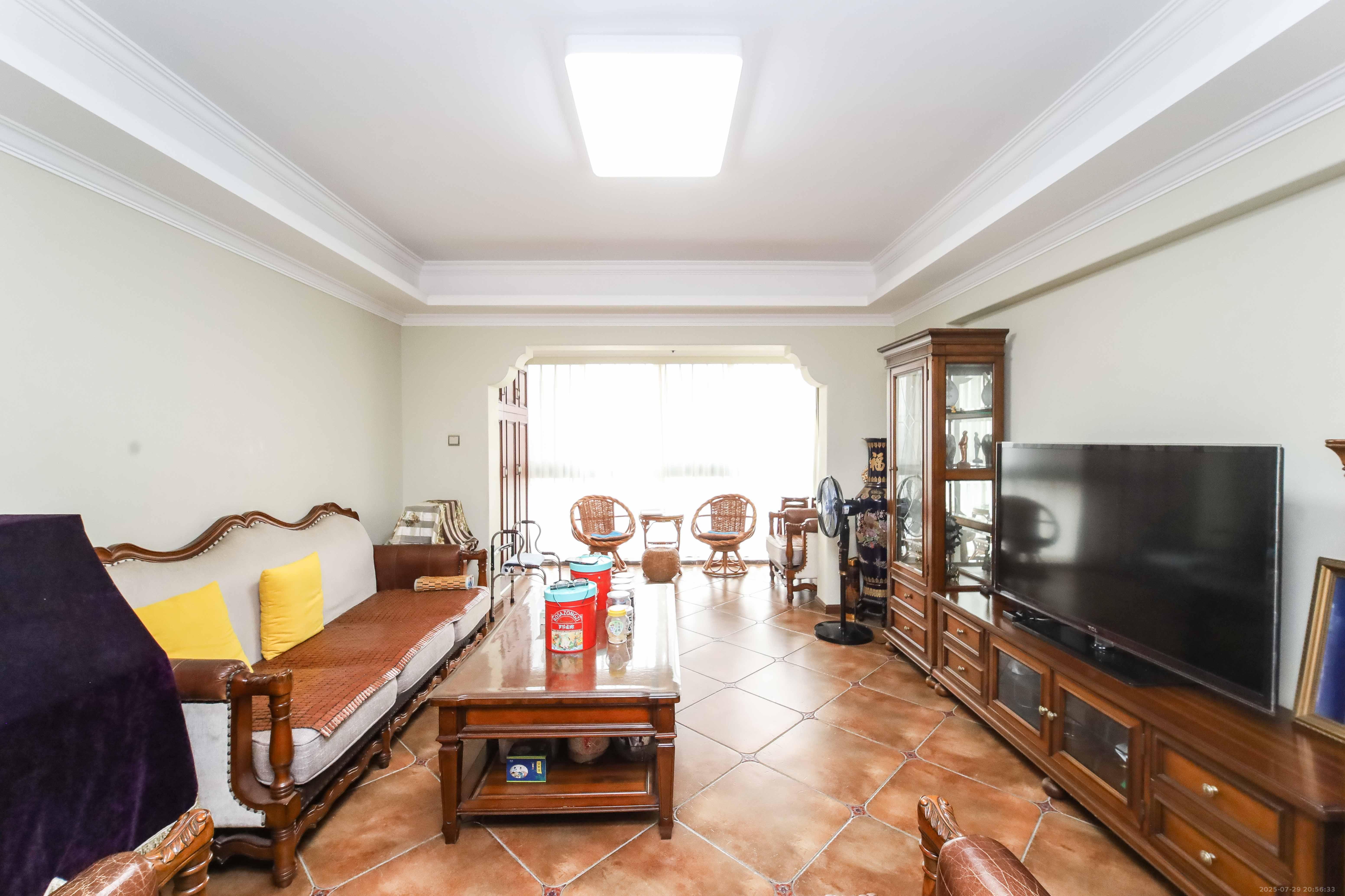 长房白沙湾  3室2厅2卫    130.0万