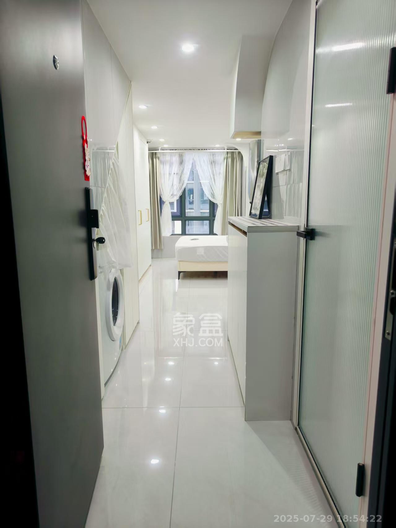 清控湖山雅居北区 1室1厅1卫 1300.0元/月 清控湖山雅居北区 1室1厅1卫 1300.0元/月室内图