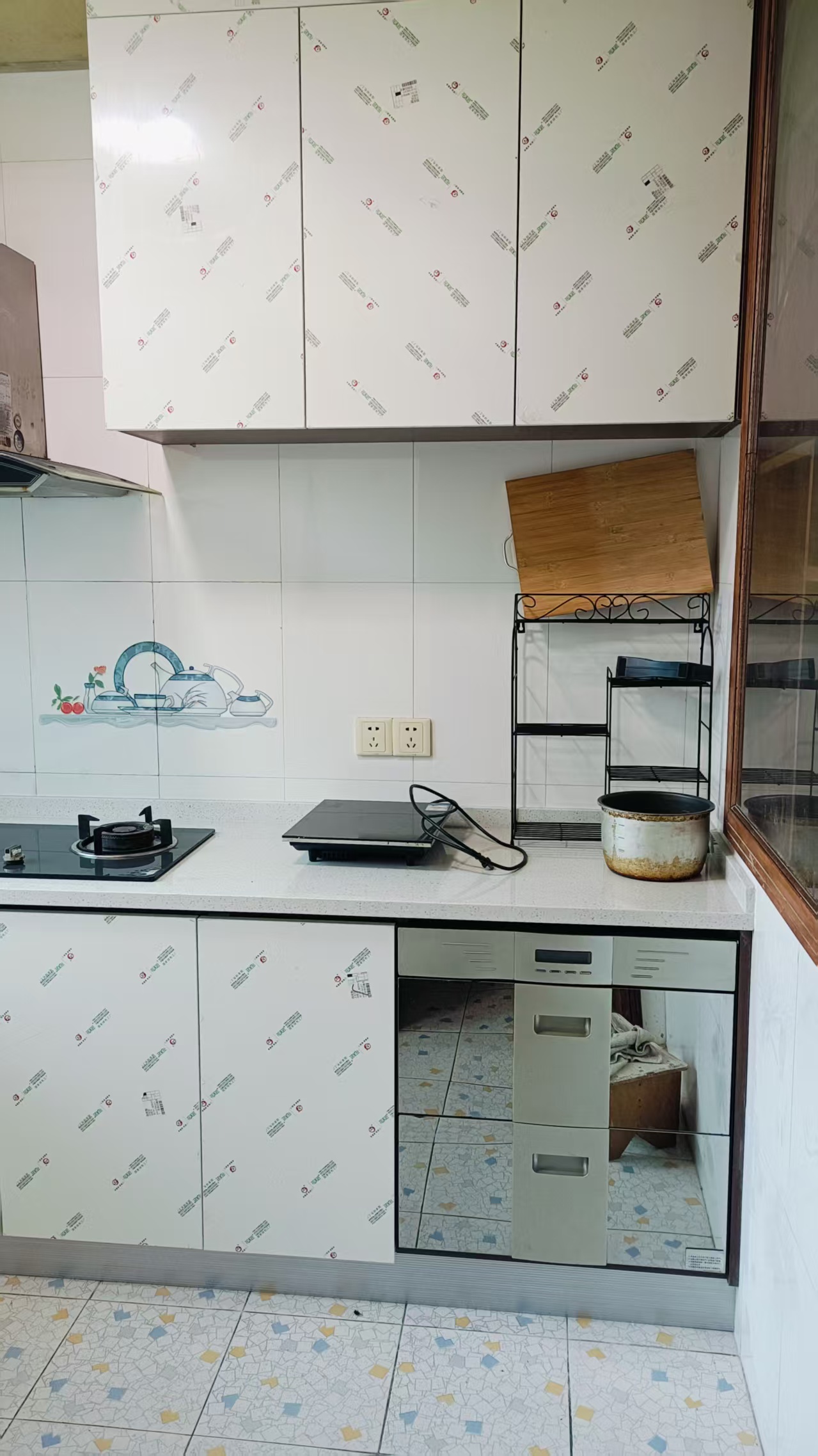 明珠商业广场  3室2厅2卫    1000.0元/月室内图