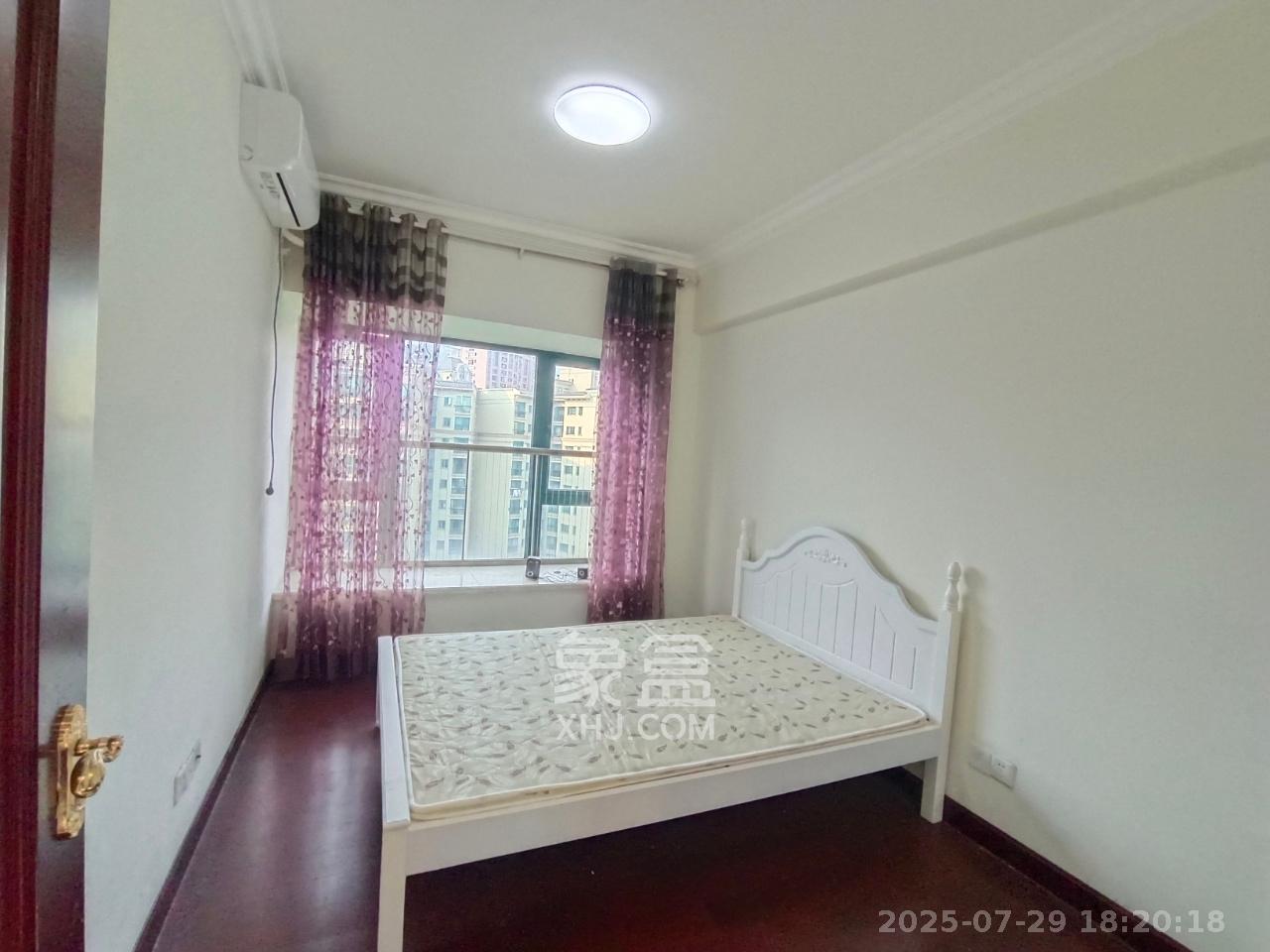 恒大城 4室2厅2卫 3500.0元/月 恒大城 4室2厅2卫 3500.0元/月室内图