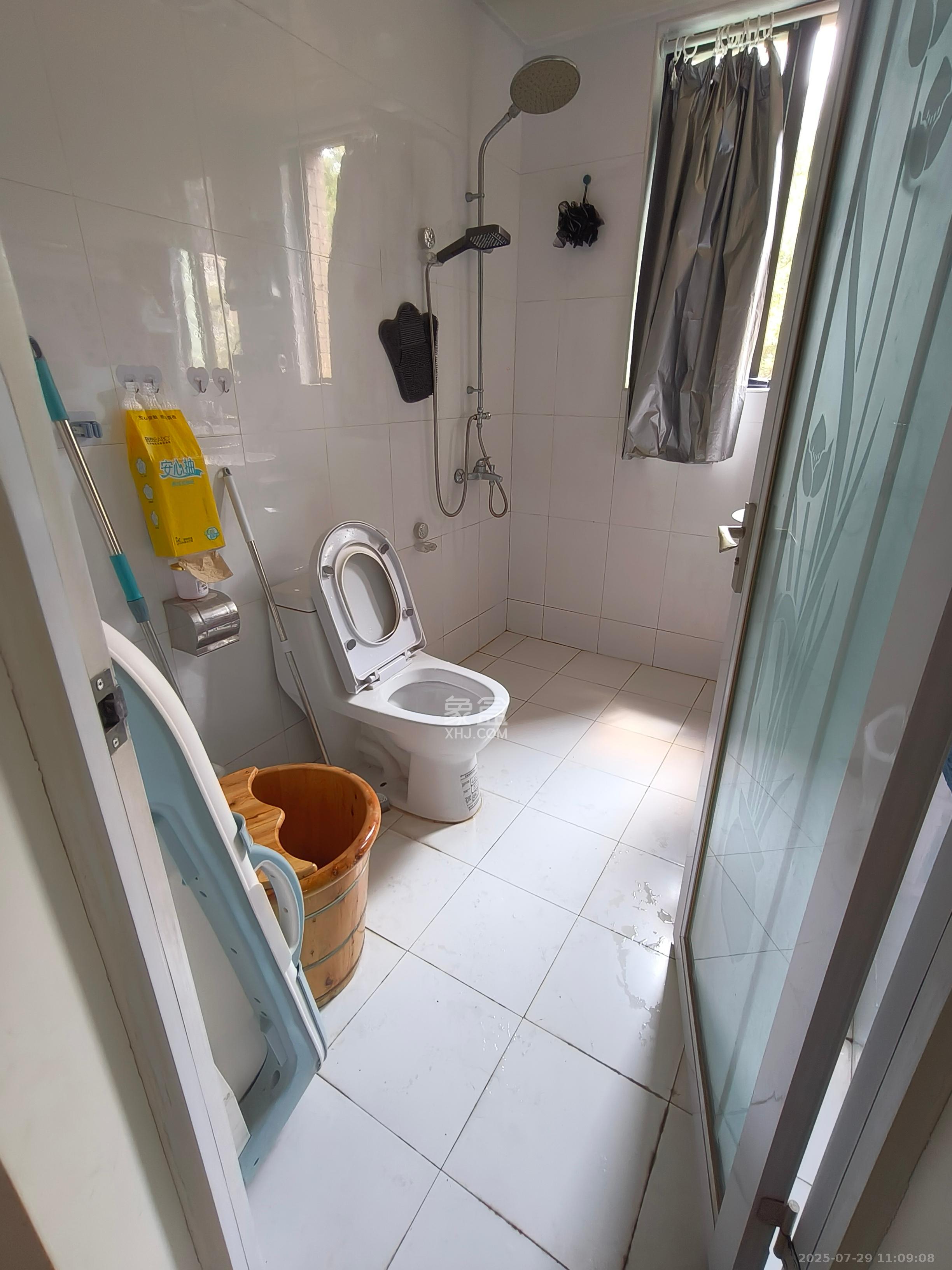 锦湘国际星城三期(锦绣苑)  3室2厅2卫    3000.0元/月 锦湘国际星城三期(锦绣苑)  3室2厅2卫    3000.0元/月室内图