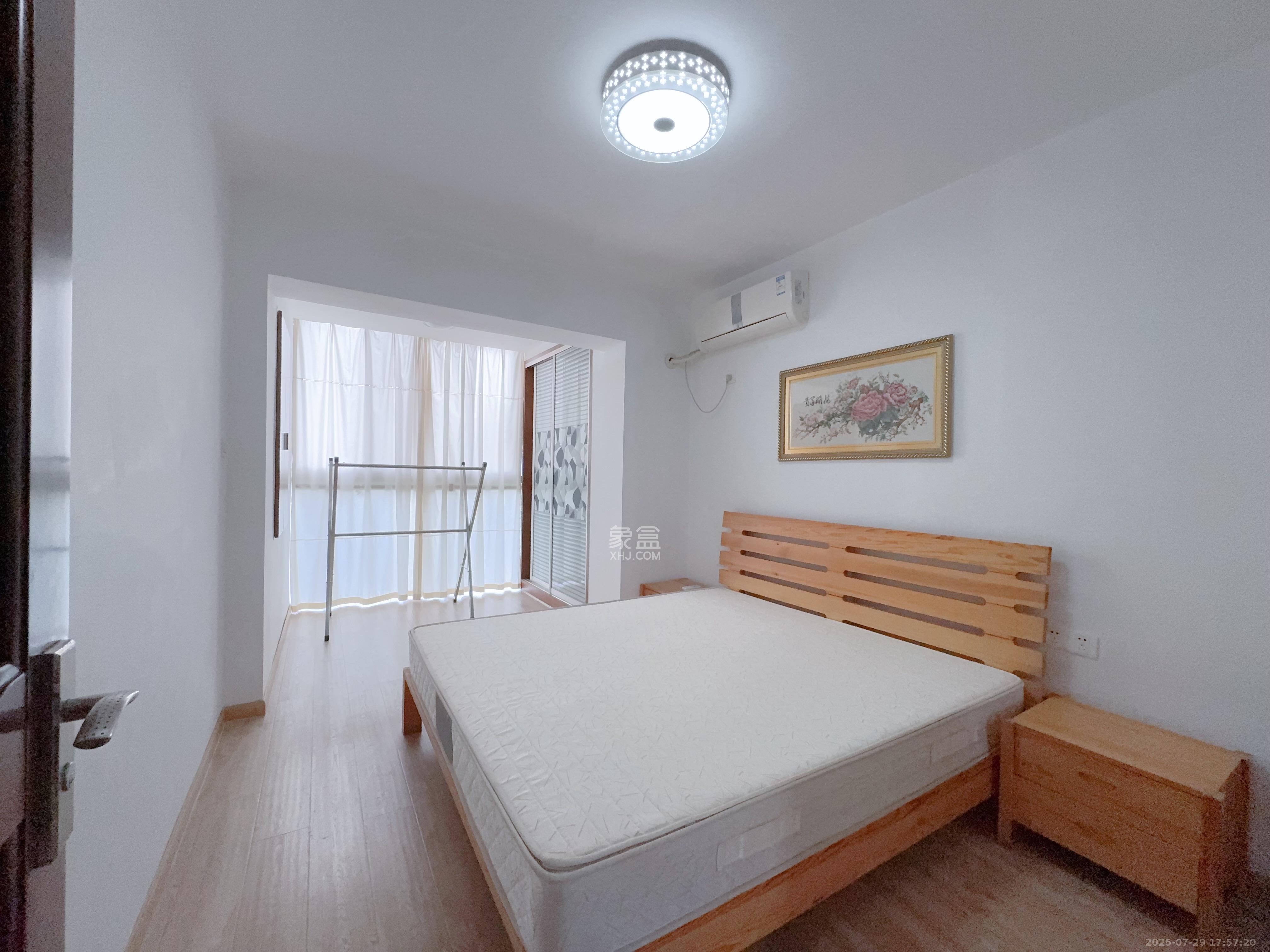 博林金谷  4室2厅3卫    3500.0元/月室内图