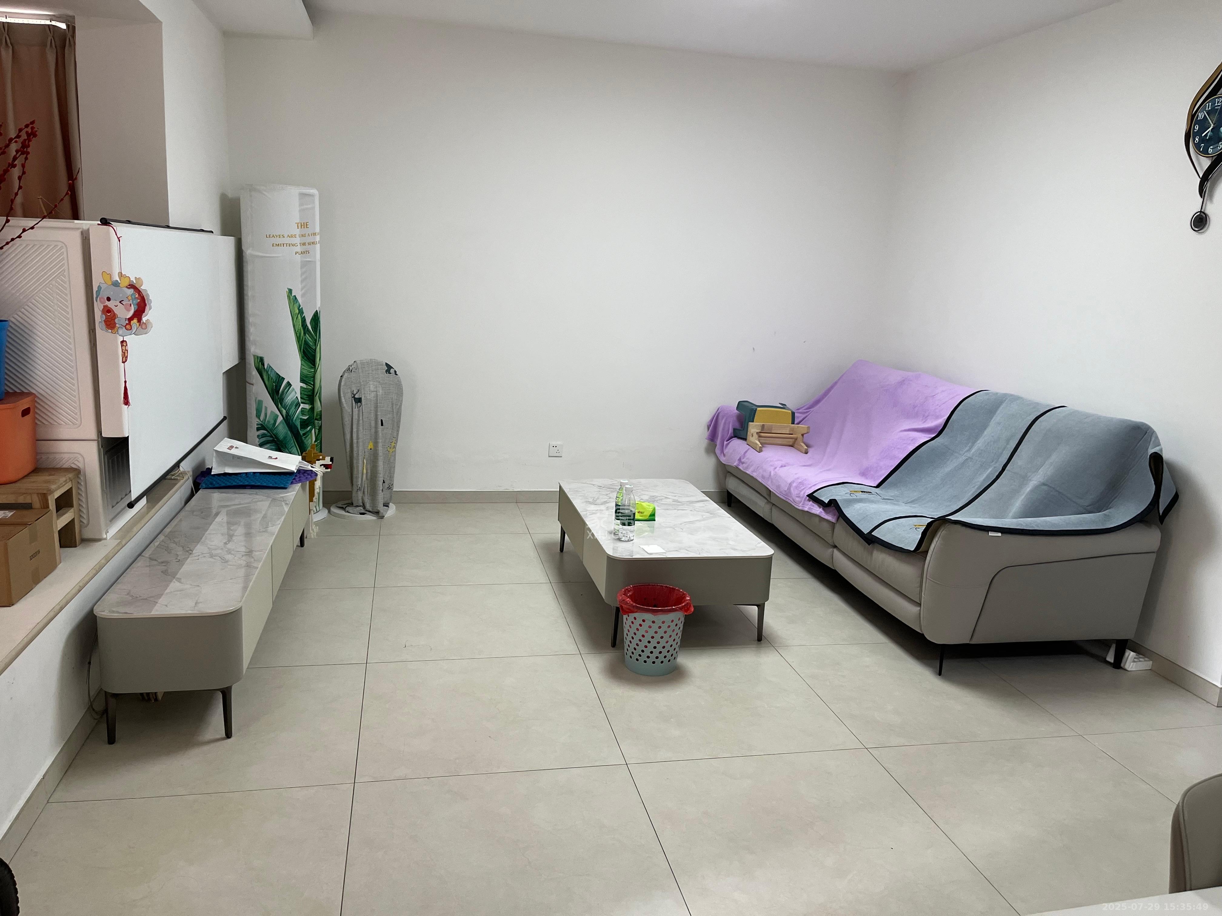 长城非常生活 3室2厅1卫 3200.0元/月 长城非常生活 3室2厅1卫 3200.0元/月室内图