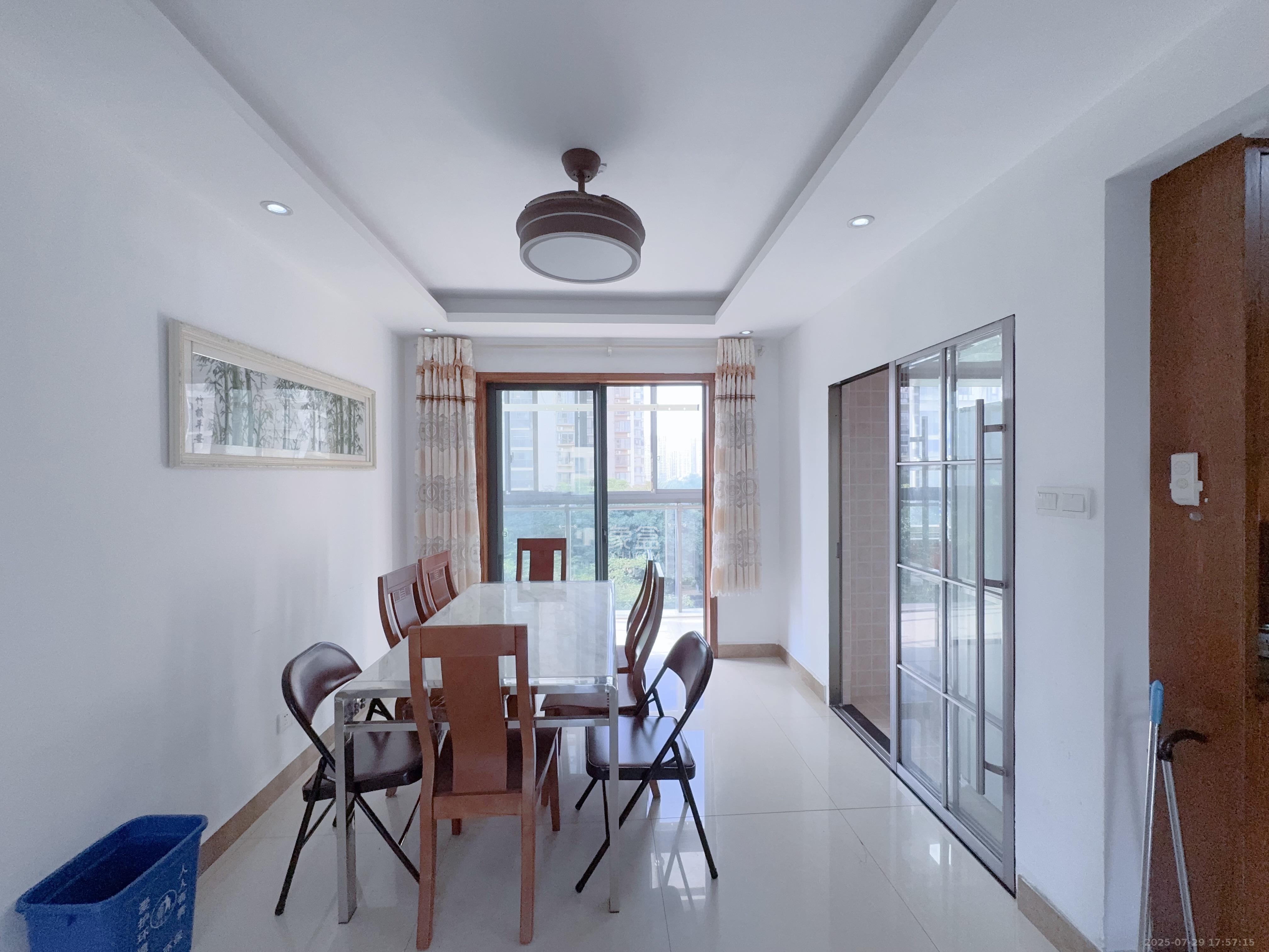 博林金谷  4室2厅3卫    3500.0元/月室内图