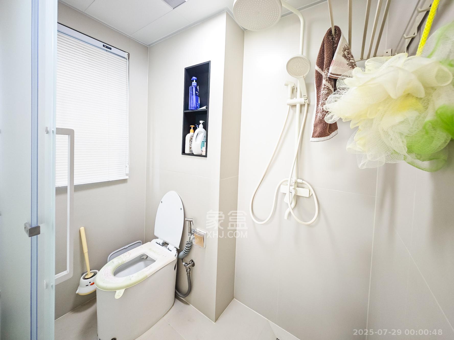 长沙北中心保利时代B区  3室2厅2卫    128.0万 长沙北中心保利时代B区  3室2厅2卫    128.0万卫生间