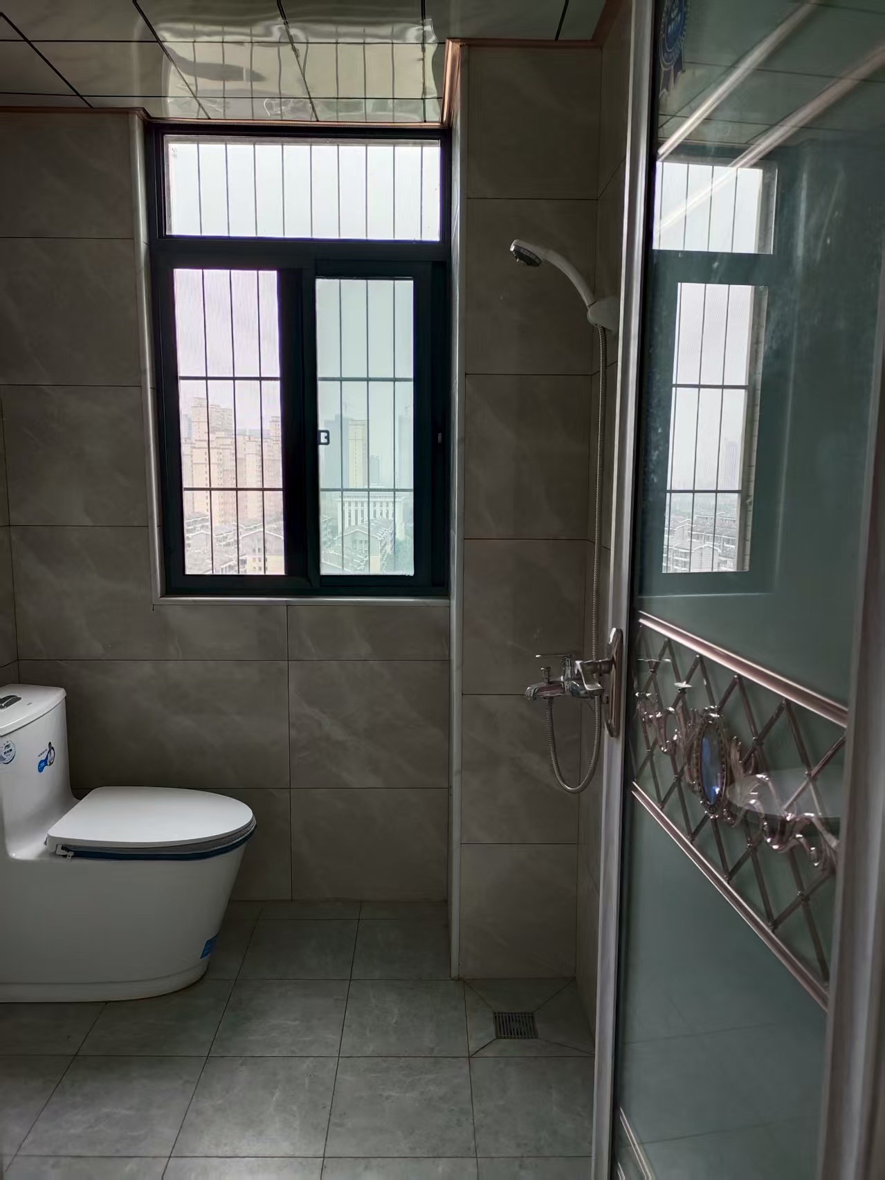 博雅名园 3室2厅2卫 1680.0元/月 博雅名园 3室2厅2卫 1680.0元/月室内图