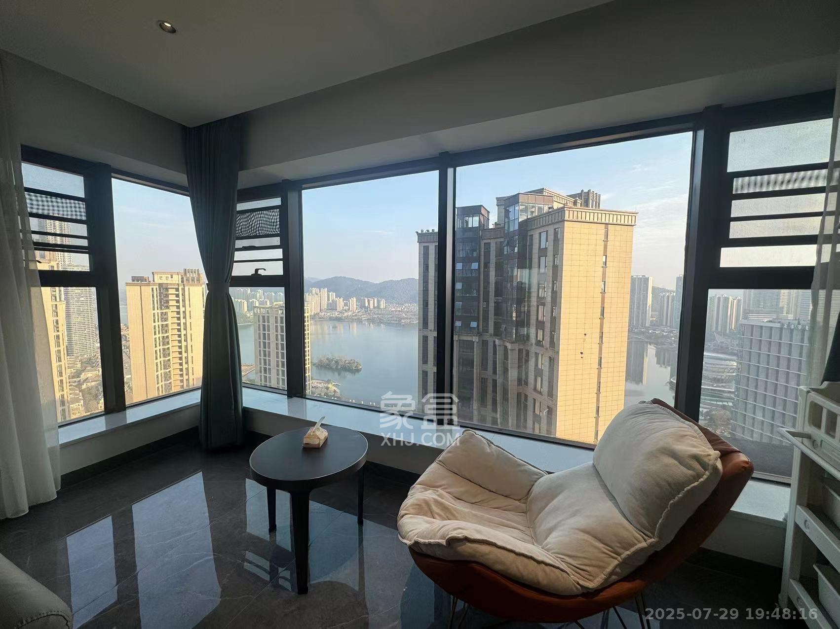 晟通牡丹舸  3室2厅2卫    7500.0元/月室内图