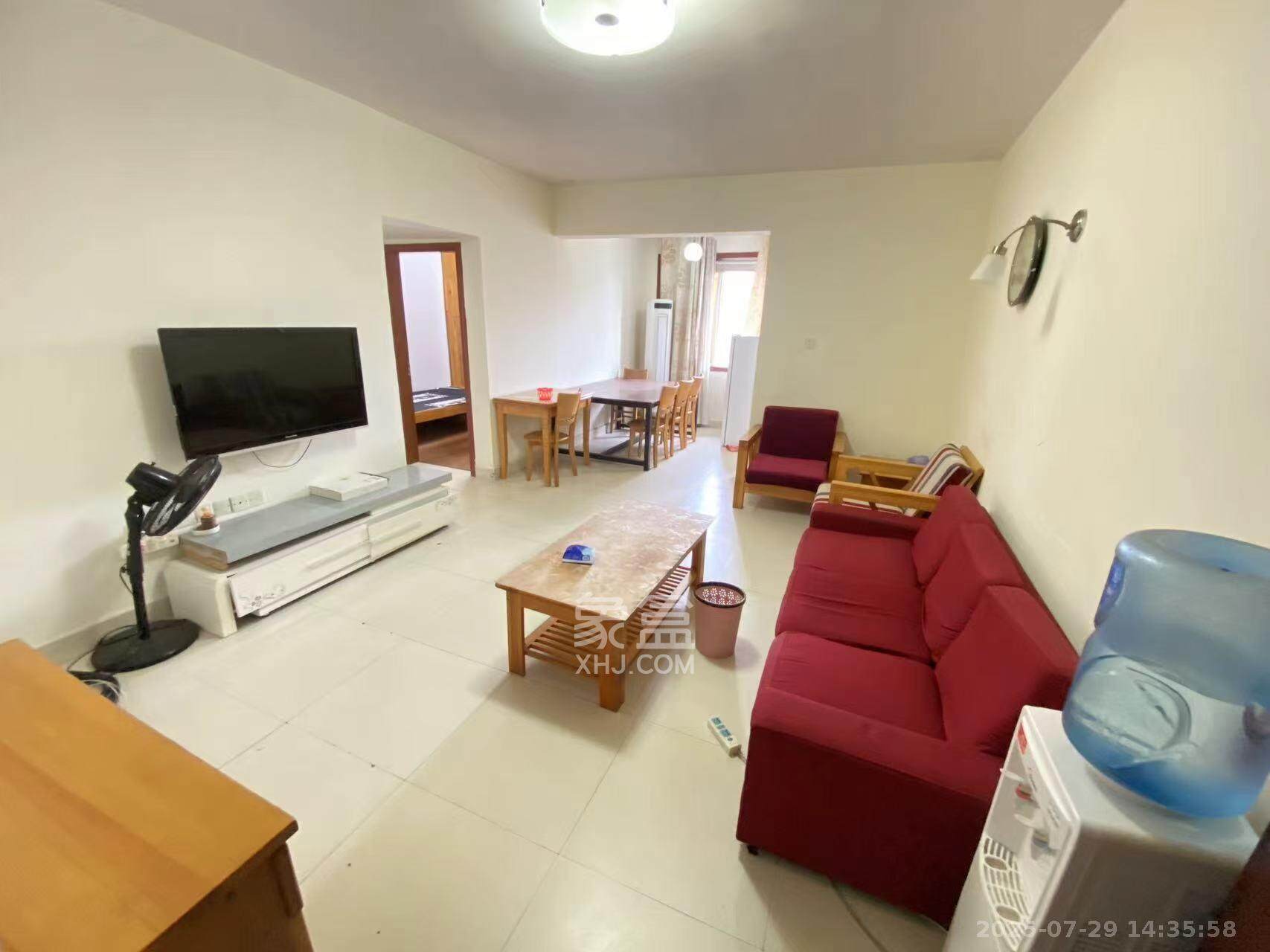 巧克力空间(建鸿达现代大厦)  2室2厅1卫    2000.0元/月 巧克力空间(建鸿达现代大厦)  2室2厅1卫    2000.0元/月室内图