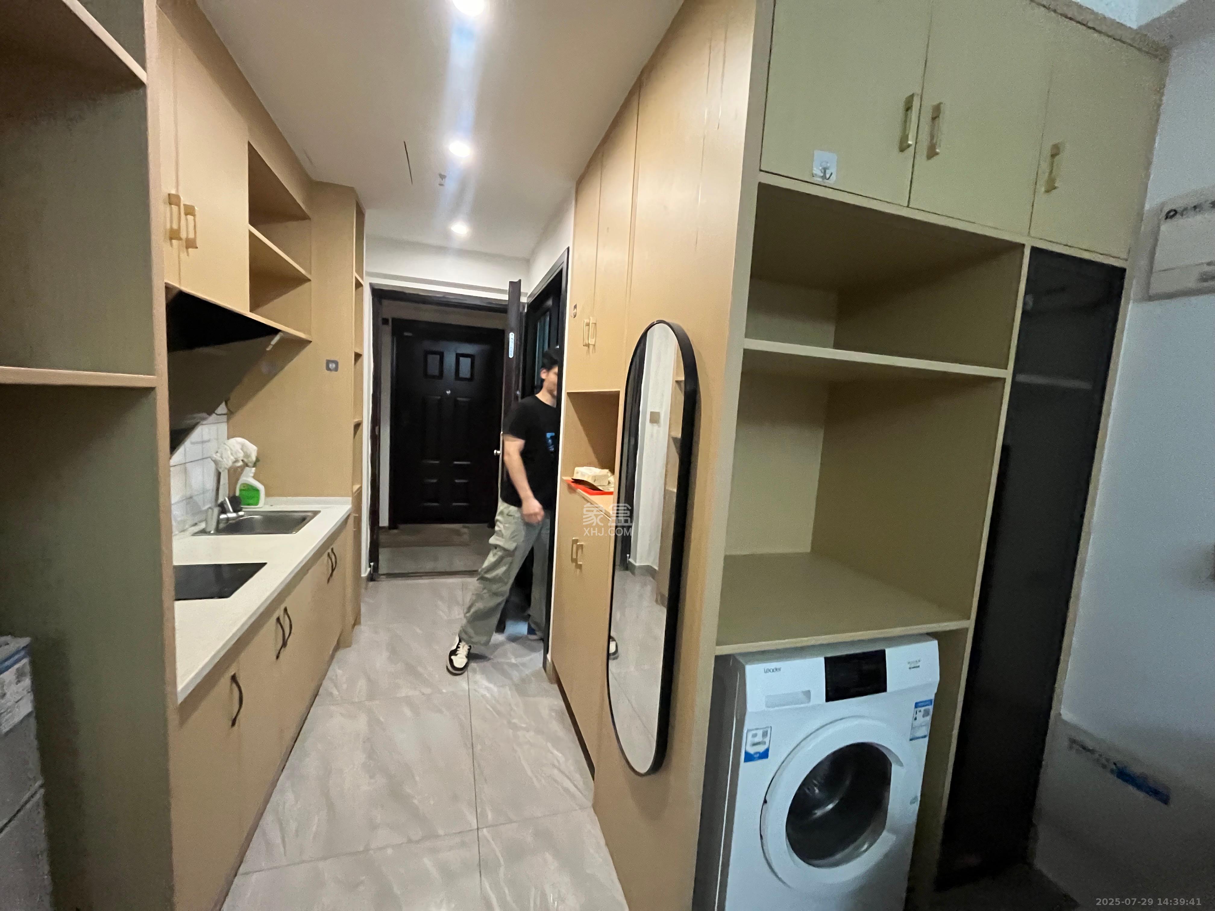 保利麓谷林语I区  1室1厅1卫   1500.00元/月室内图