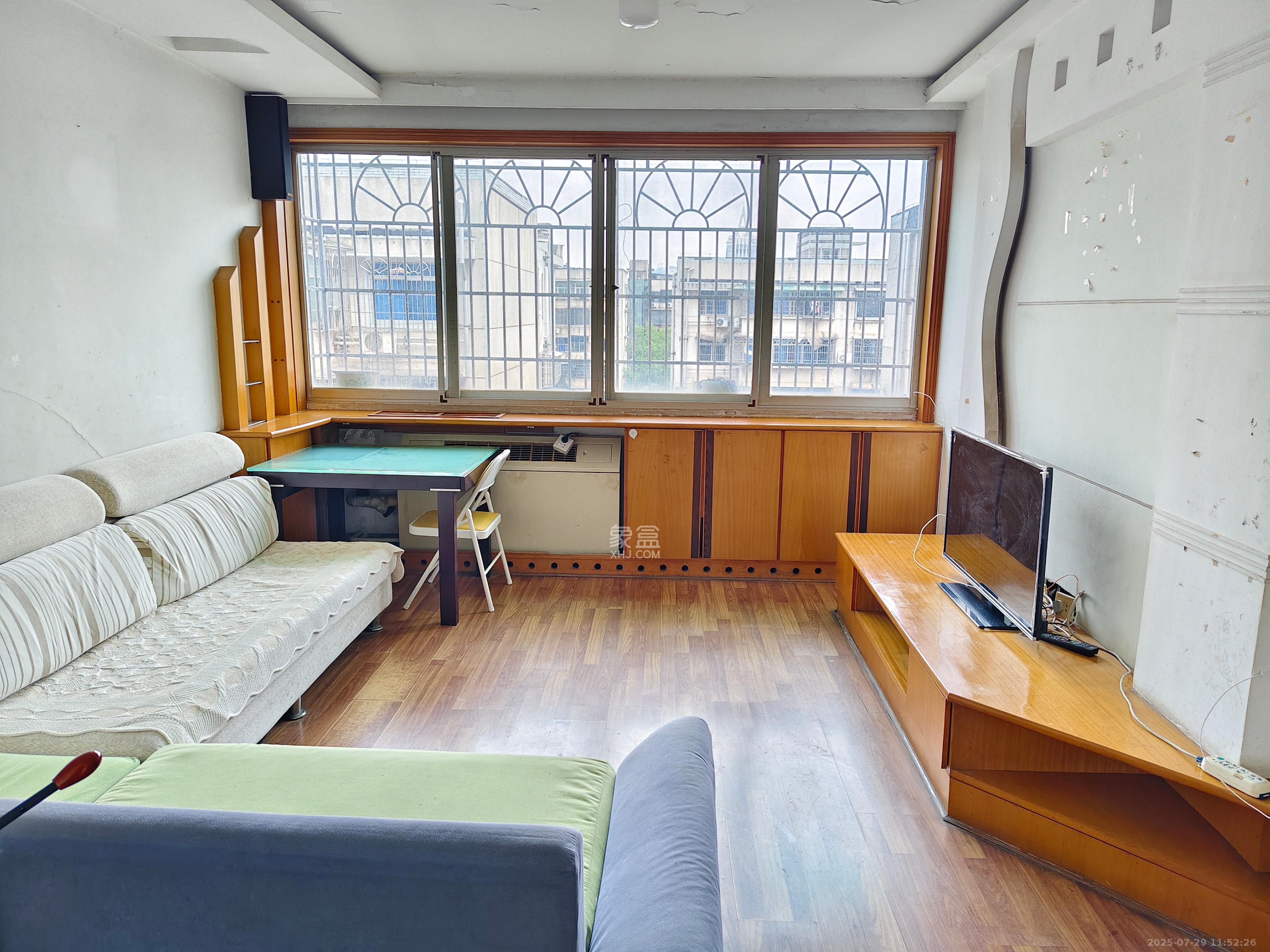 杏林小区  2室1厅1卫    1900.0元/月室内图