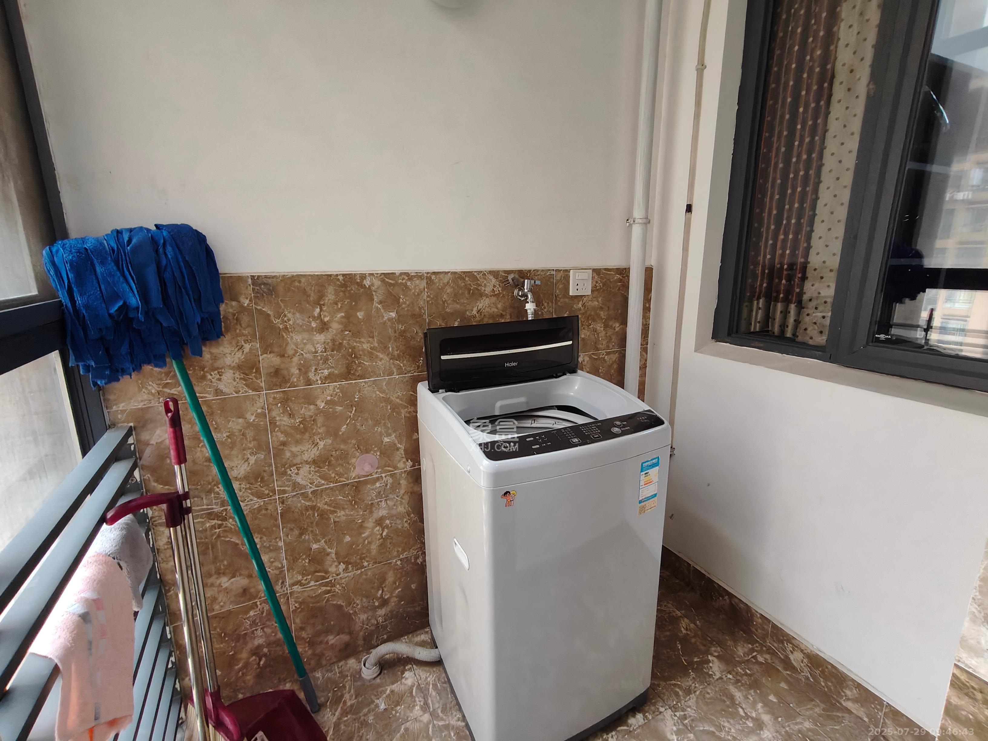 万博汇 2室2厅1卫 2900.0元/月 万博汇 2室2厅1卫 2900.0元/月室内图