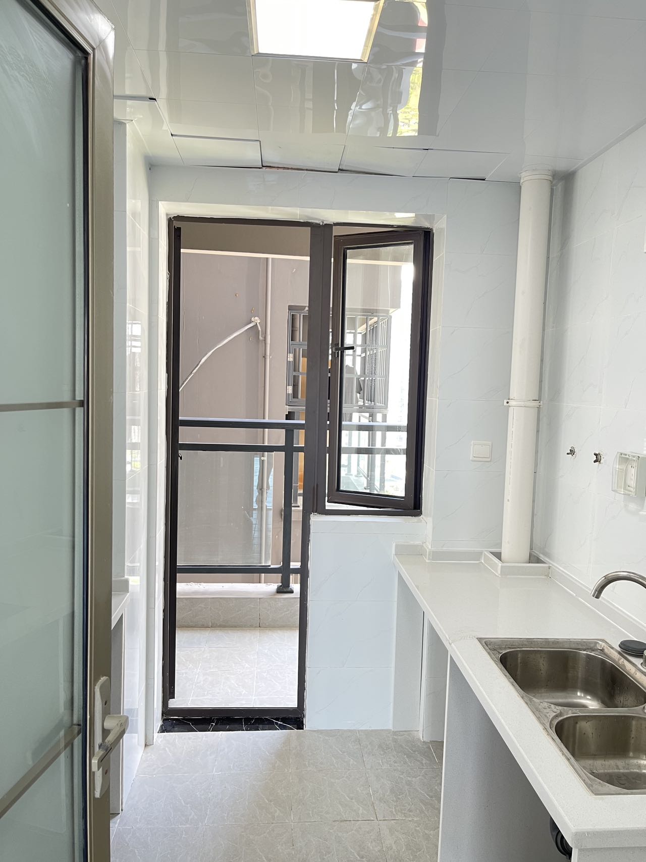 坡博家园三区 4室2厅2卫 176.0万 坡博家园三区 4室2厅2卫 176.0万室内图