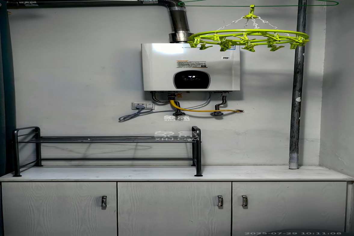 尊邸华庭 1室1厅1卫 1600.0元/月 尊邸华庭 1室1厅1卫 1600.0元/月室内图