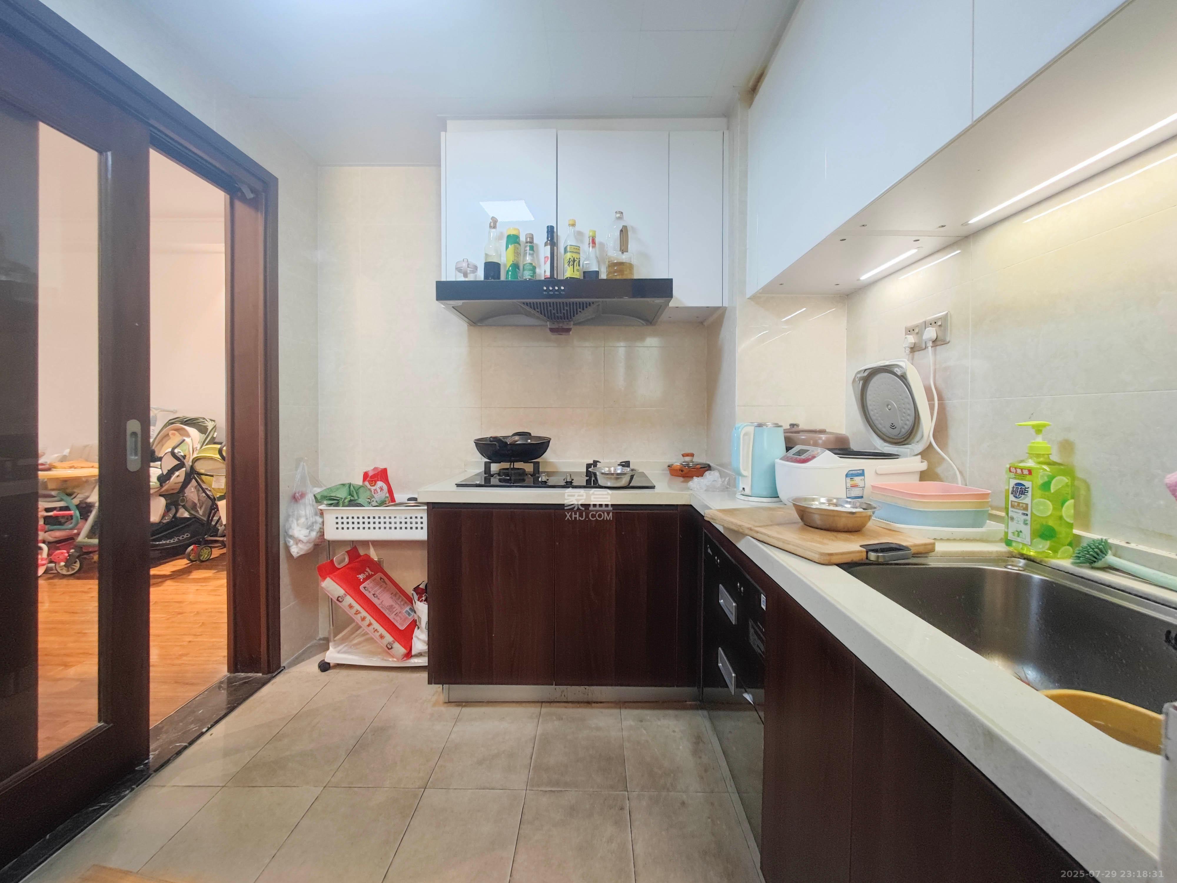 奥园誉景华府 3室2厅2卫 85.0万 奥园誉景华府 3室2厅2卫 85.0万其他