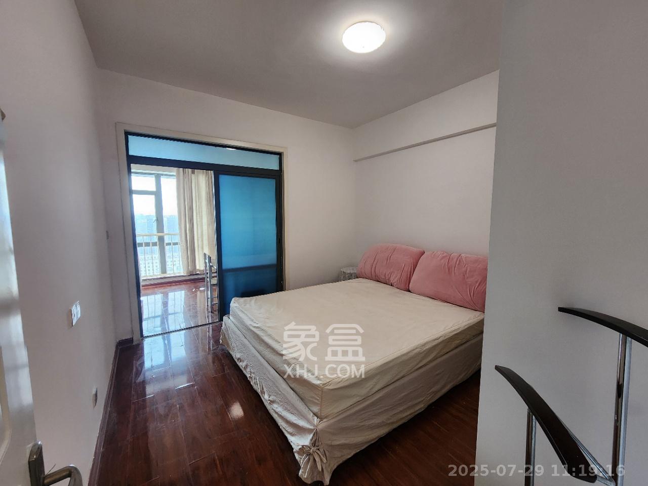 BOBO天下城(CTA财富中心) 1室1厅1卫 1900.0元/月 BOBO天下城(CTA财富中心) 1室1厅1卫 1900.0元/月室内图