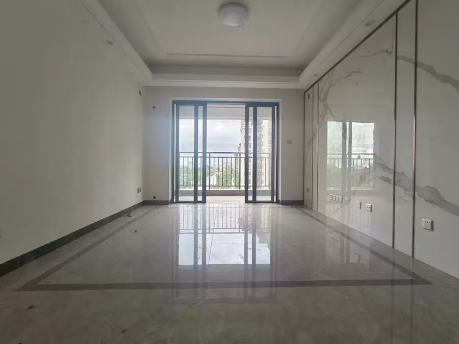 南海幸福汇 4室2厅2卫 112.36万 南海幸福汇 4室2厅2卫 112.36万室内图