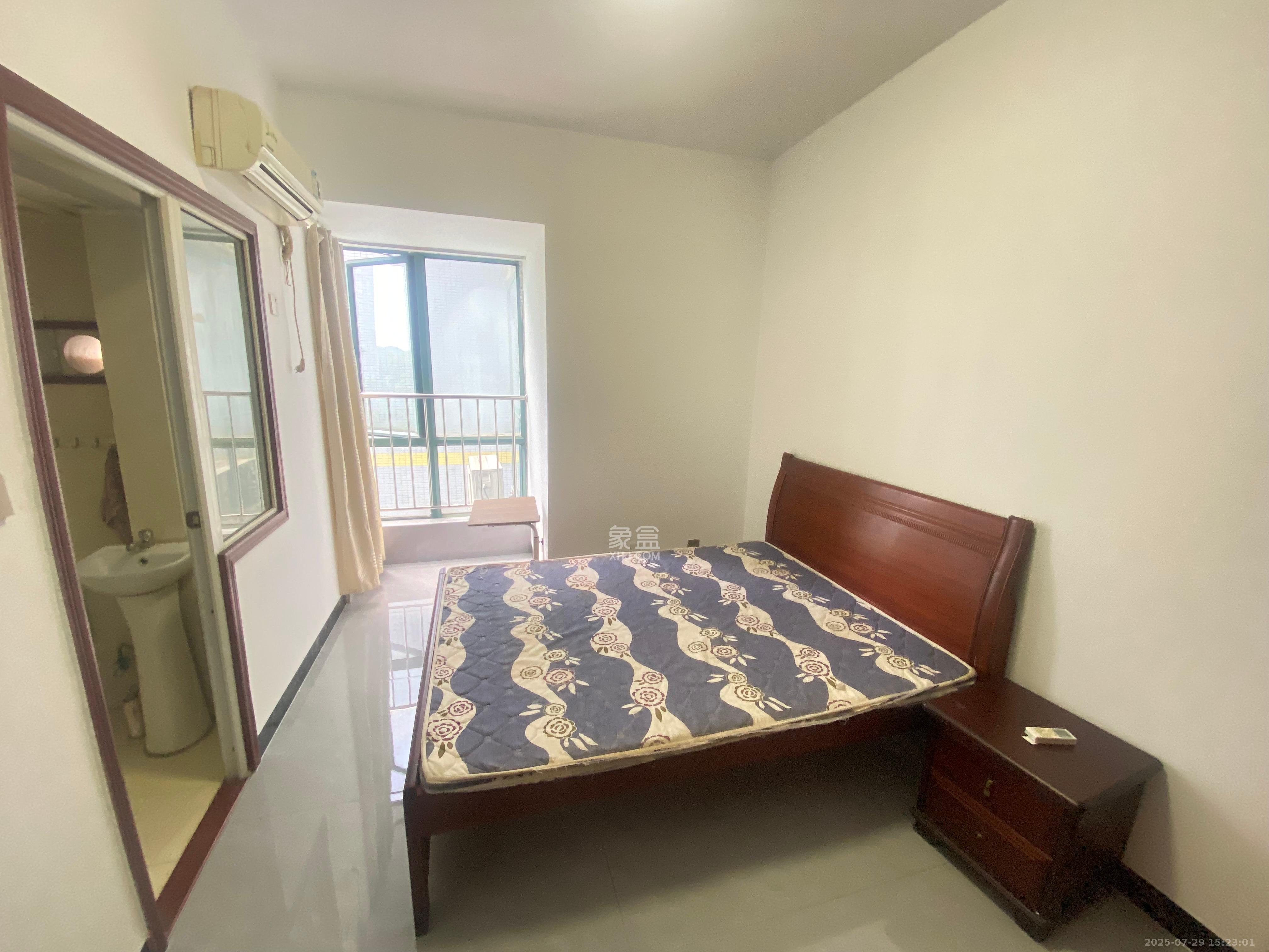 望兴景园一期 3室2厅3卫 2500.0元/月 望兴景园一期 3室2厅3卫 2500.0元/月室内图