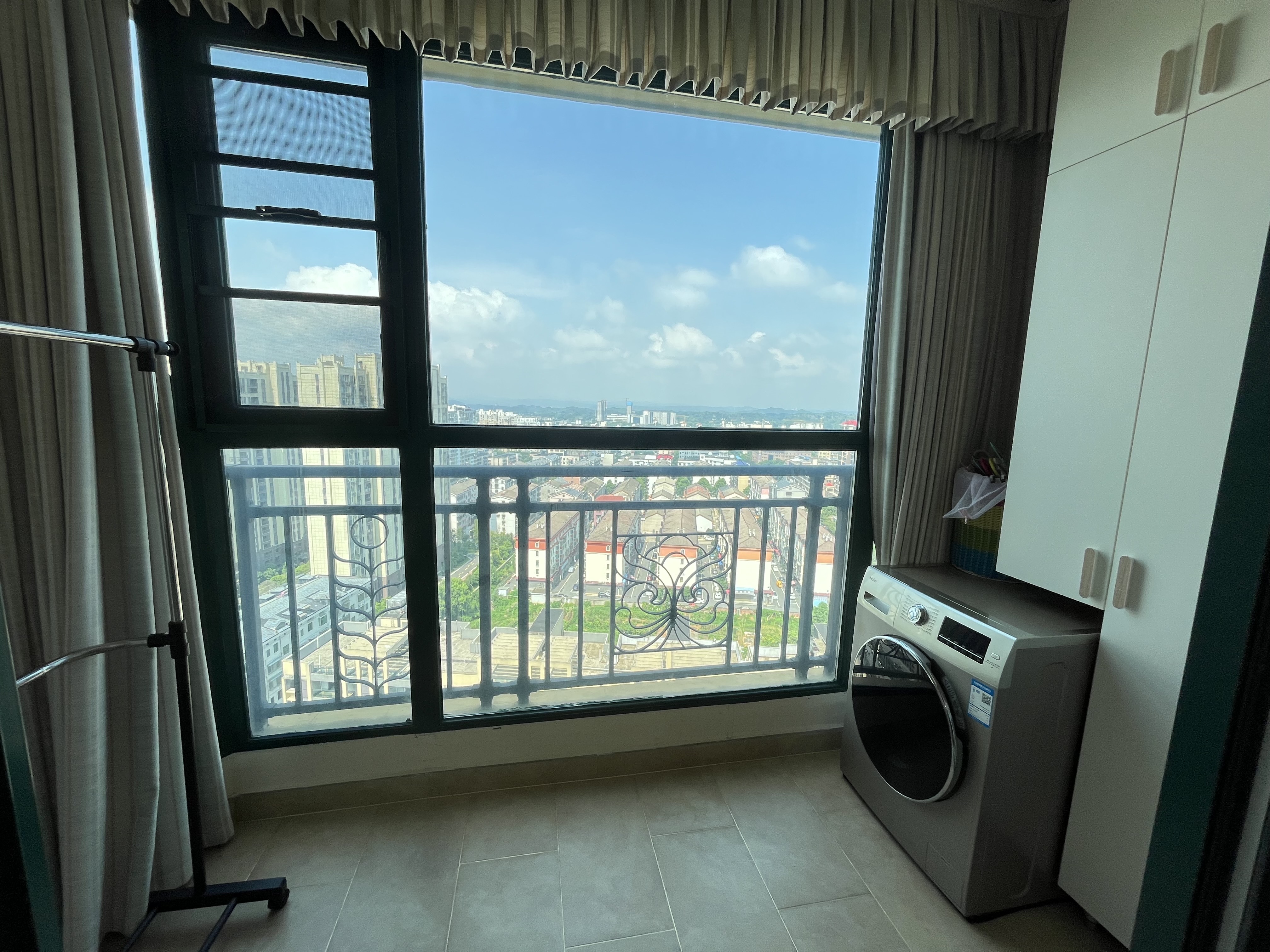 恒大绿洲 2室1厅1卫 49.8万 恒大绿洲 2室1厅1卫 49.8万客厅