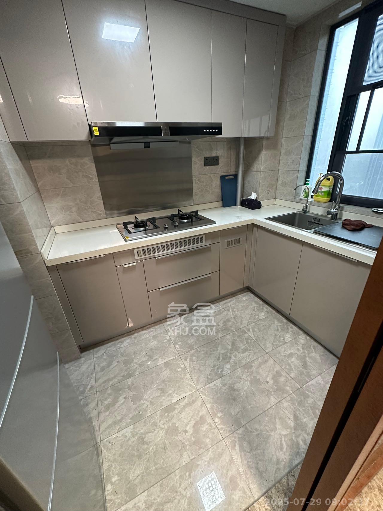 梅溪悦章  4室2厅2卫    4000.0元/月室内图