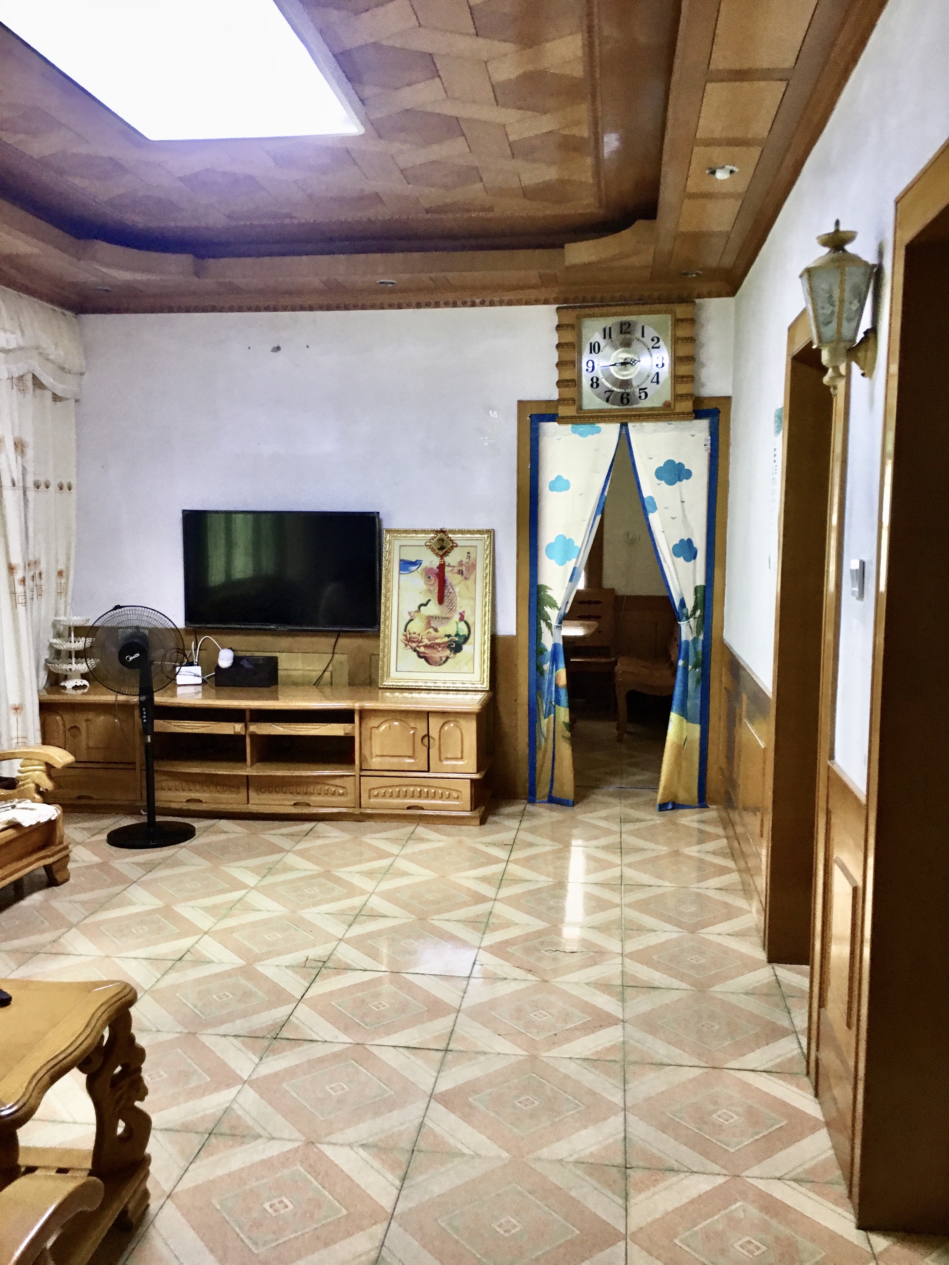 大海塘村  3室2厅1卫   32.80万