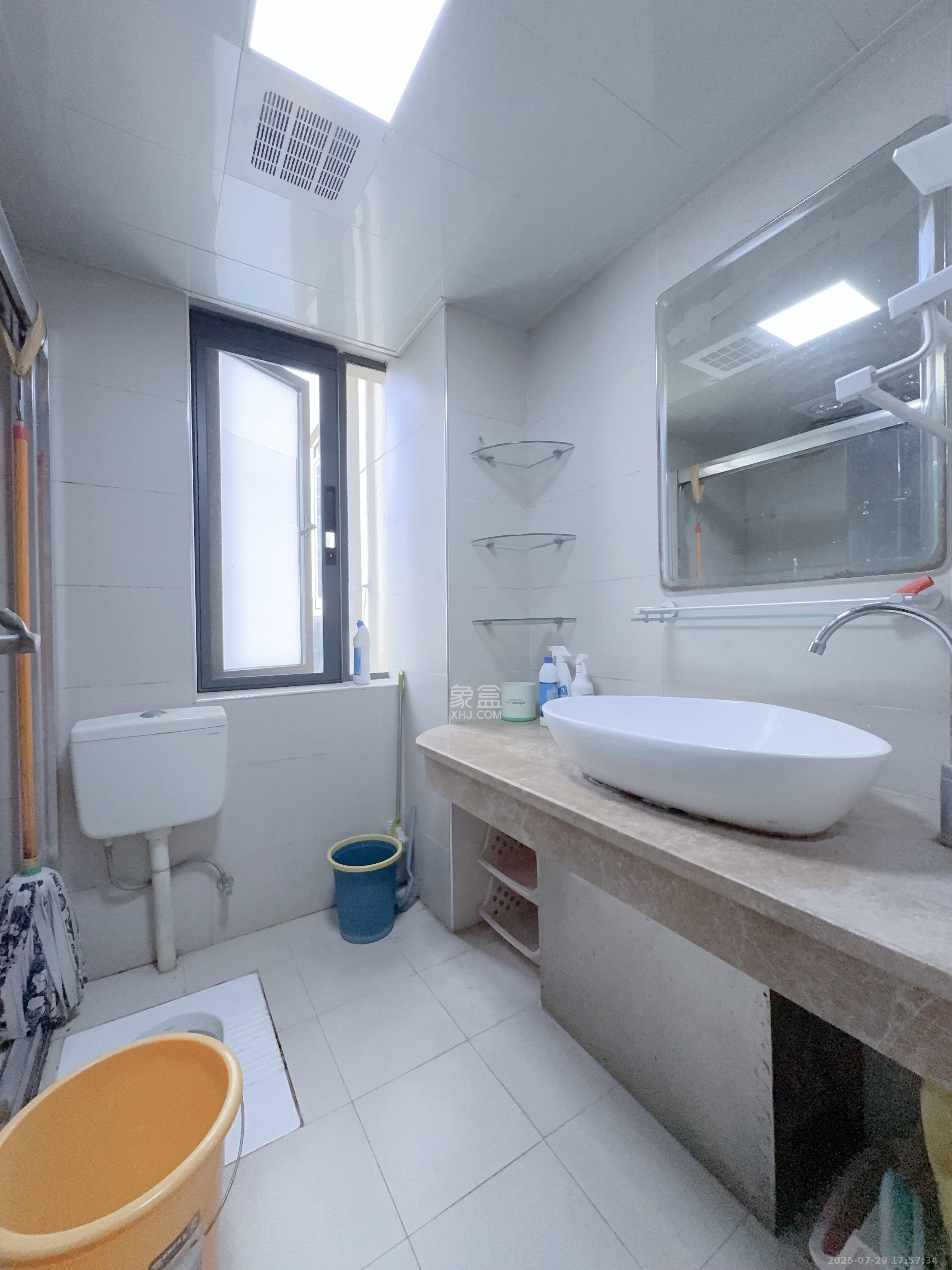 博林金谷 4室2厅3卫 3500.0元/月 博林金谷 4室2厅3卫 3500.0元/月室内图