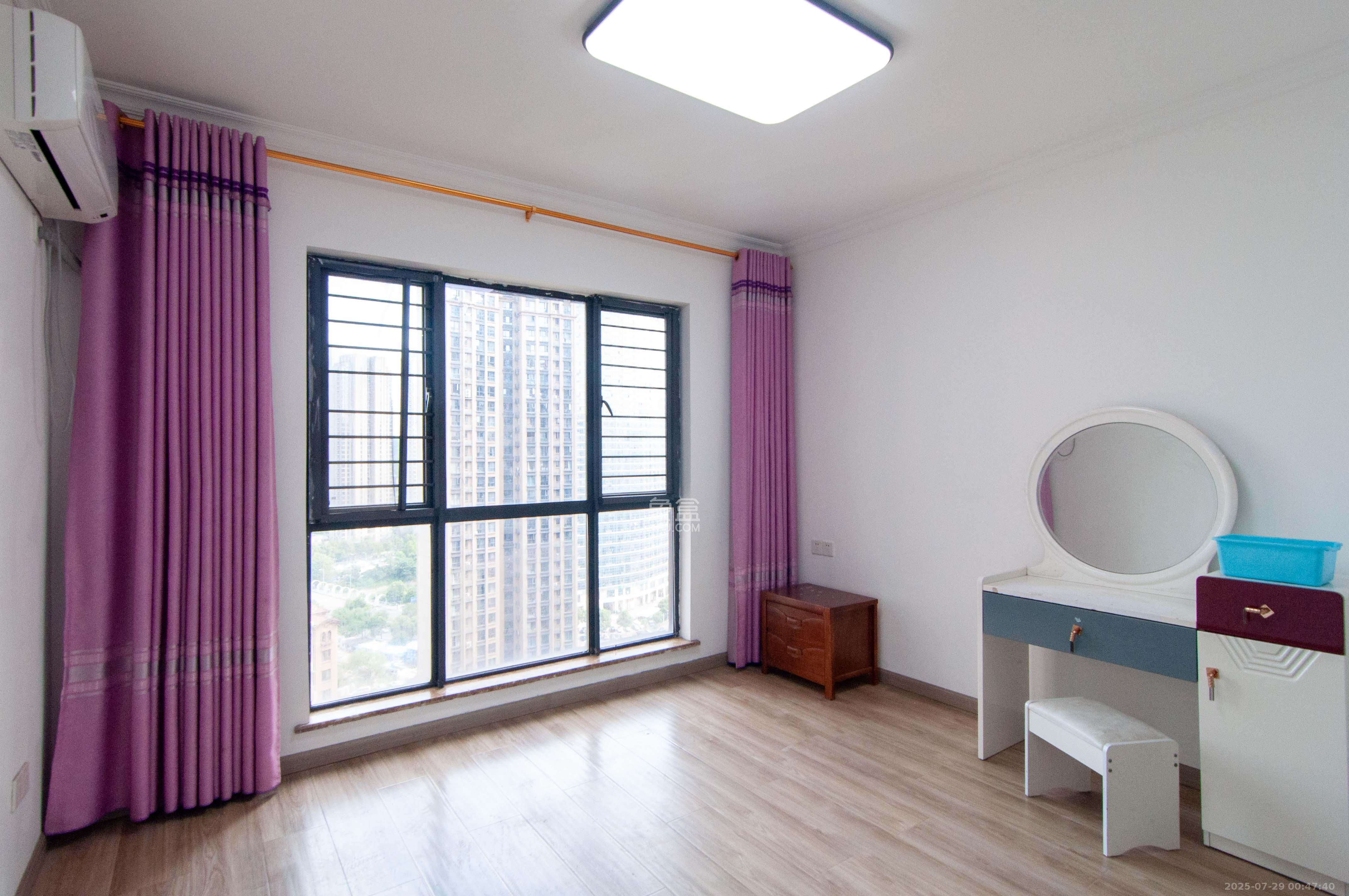 振业城二期 4室2厅2卫 188.0万 振业城二期 4室2厅2卫 188.0万其他