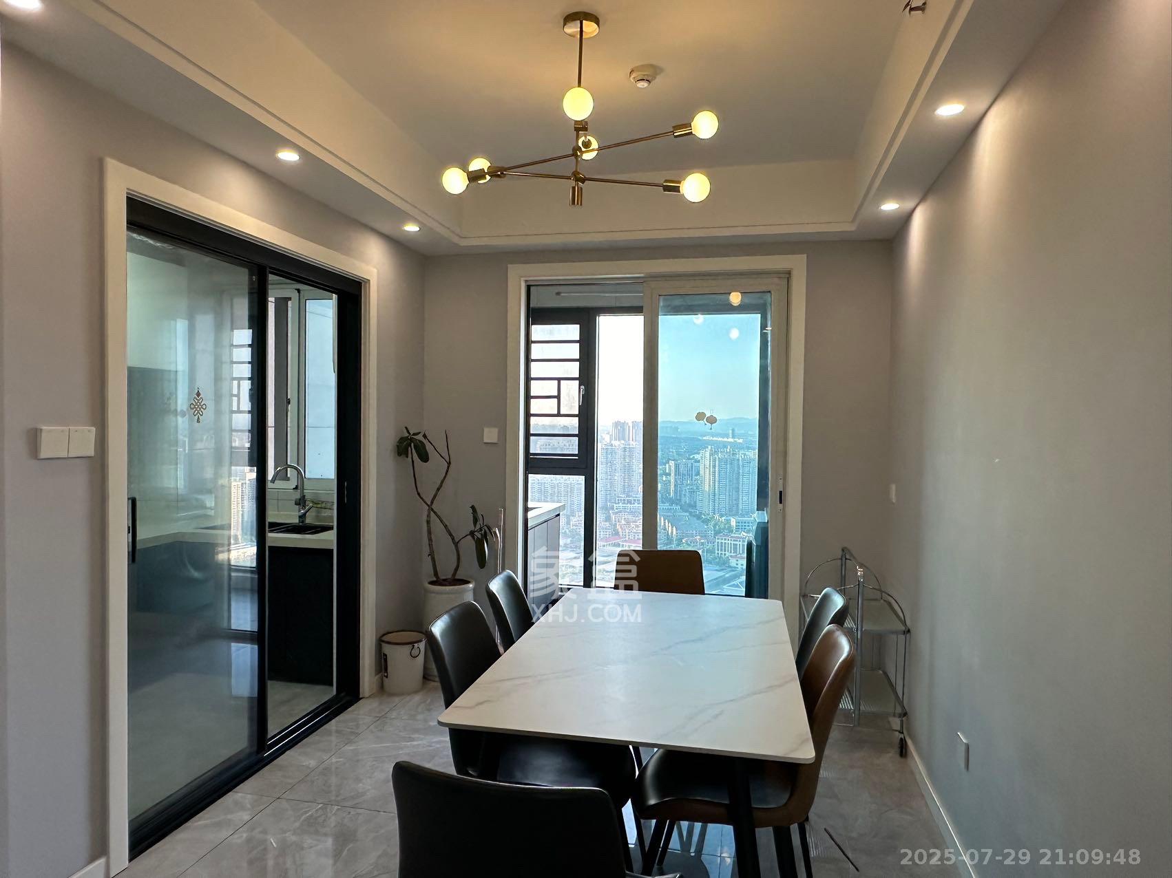 北辰三角洲C3区  3室2厅2卫    5500.0元/月室内图