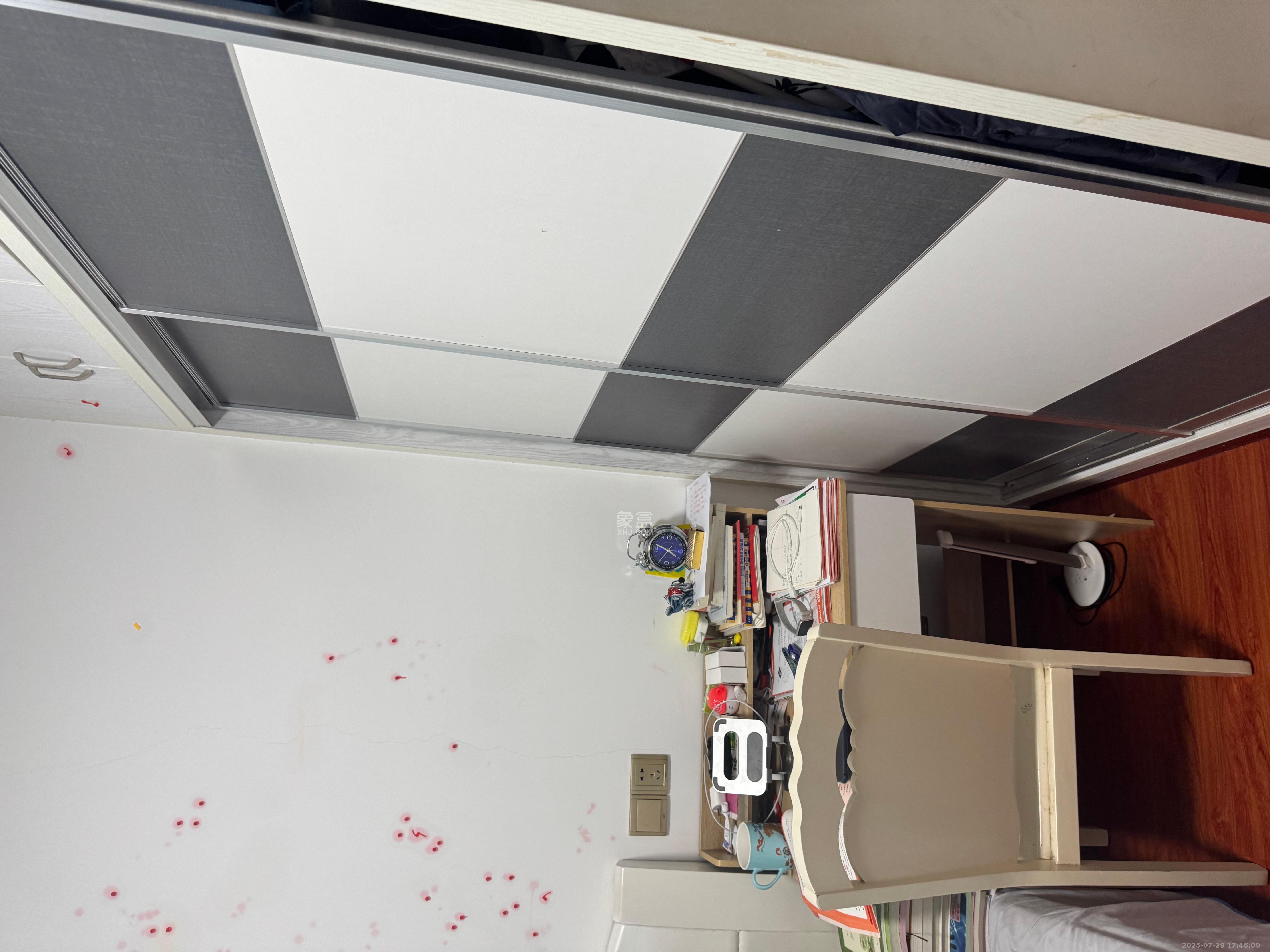 中国铁建梅溪青秀二期  4室2厅2卫    3300.0元/月室内图