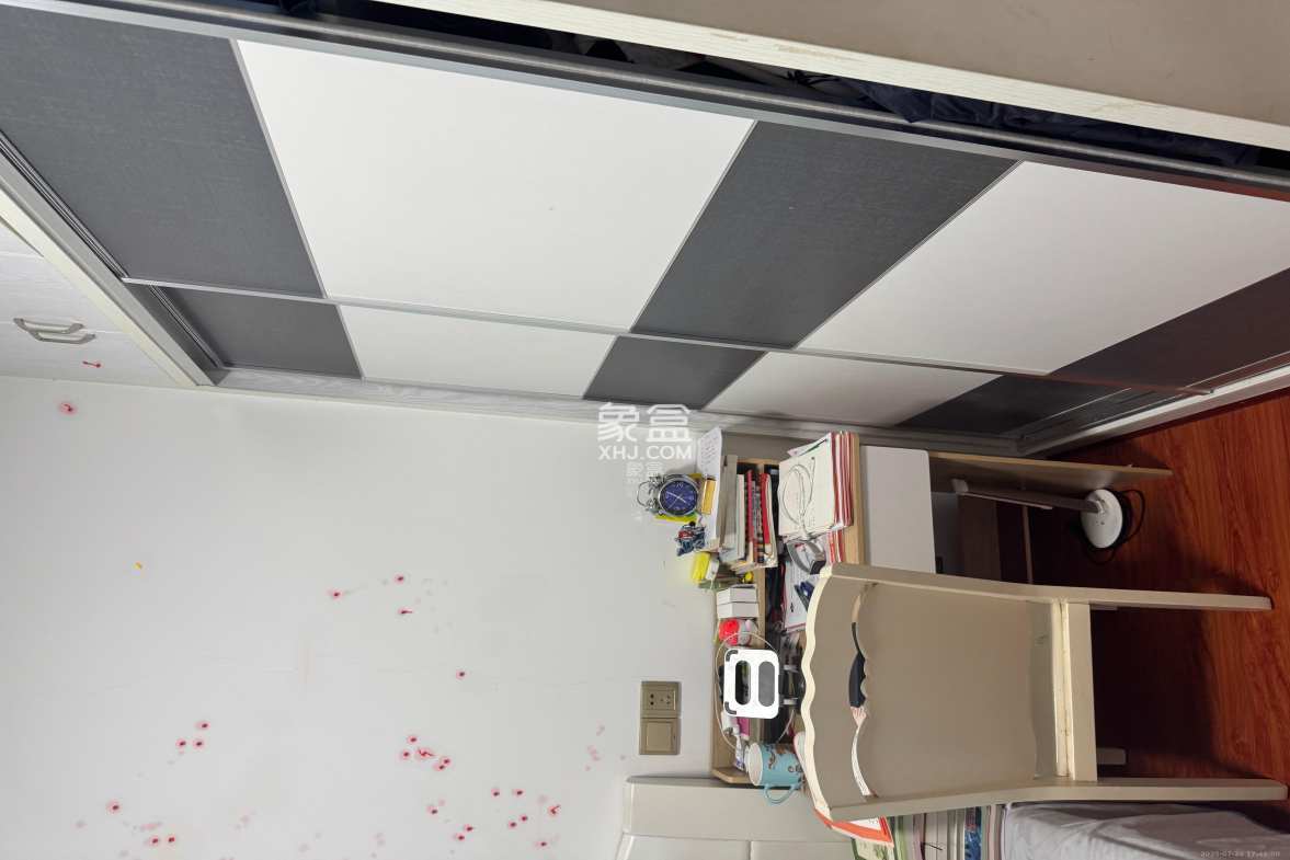 中国铁建梅溪青秀二期 4室2厅2卫 3300.0元/月 中国铁建梅溪青秀二期 4室2厅2卫 3300.0元/月室内图