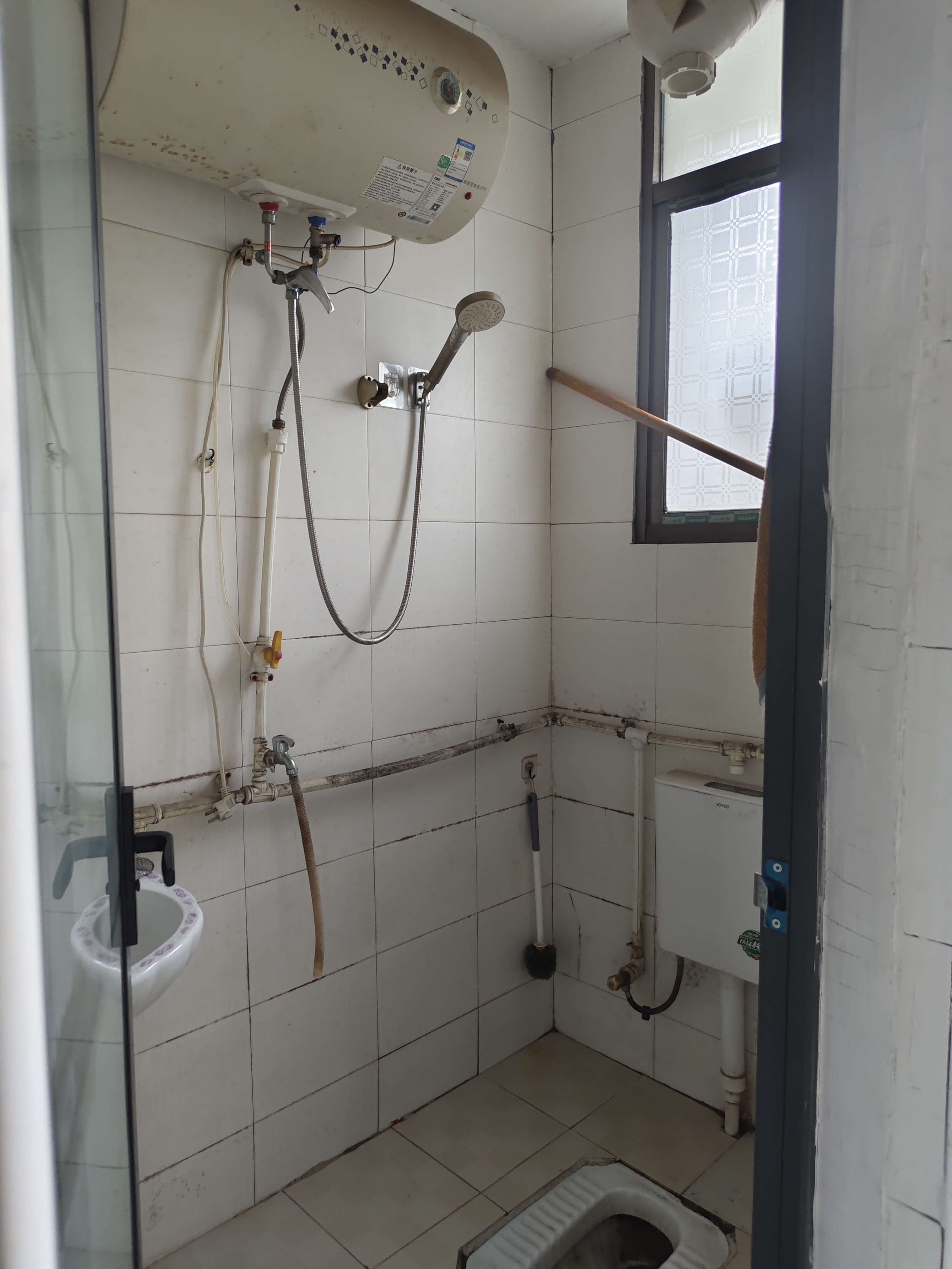 馨园小区 2室0厅1卫 600.0元/月 馨园小区 2室0厅1卫 600.0元/月室内图