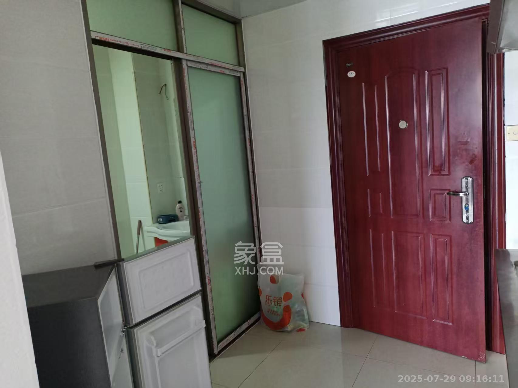 腾泰佳园 1室1厅1卫 650.0元/月 腾泰佳园 1室1厅1卫 650.0元/月室内图