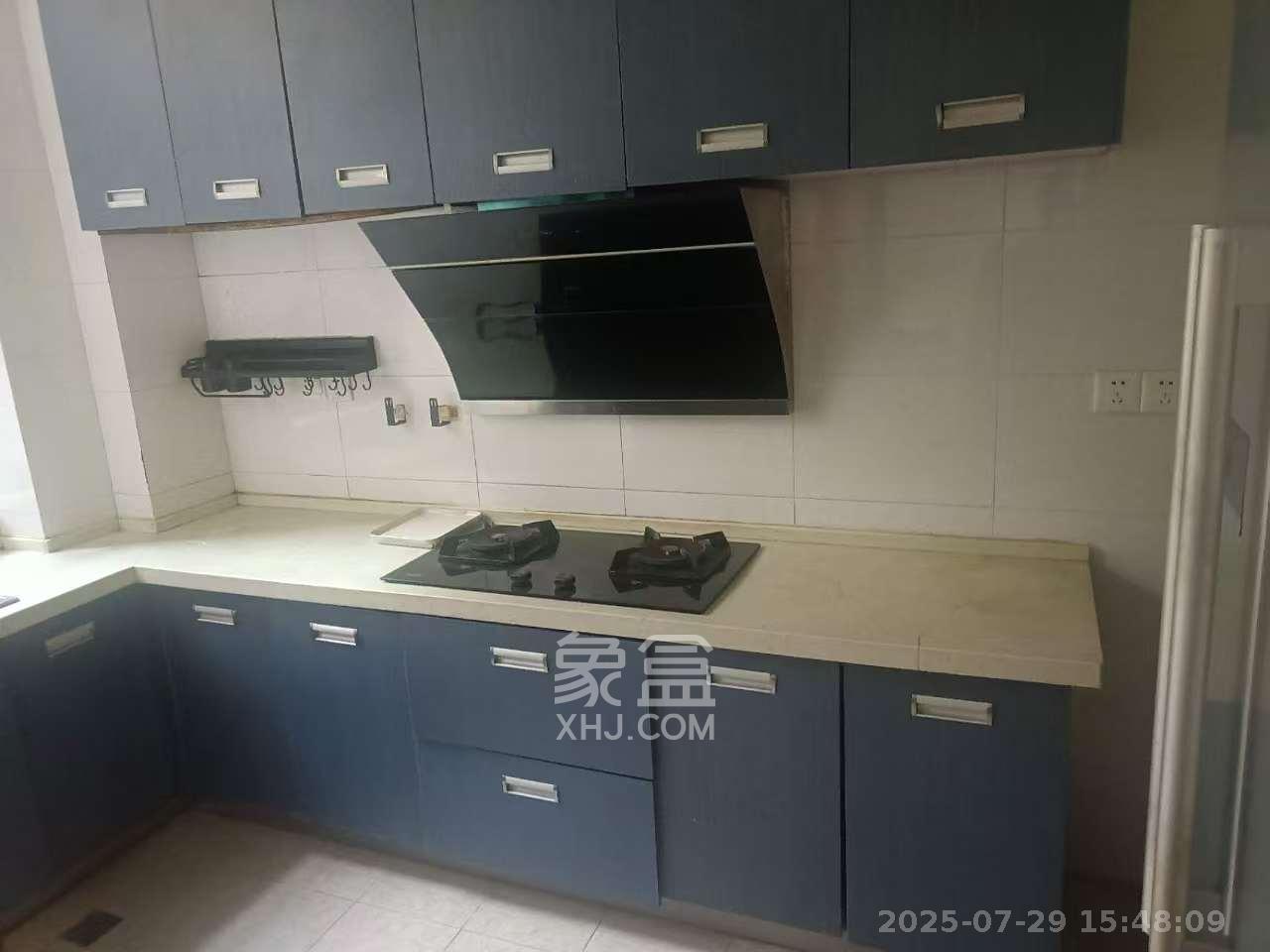 中隆国际御玺  4室2厅3卫    5000.0元/月室内图