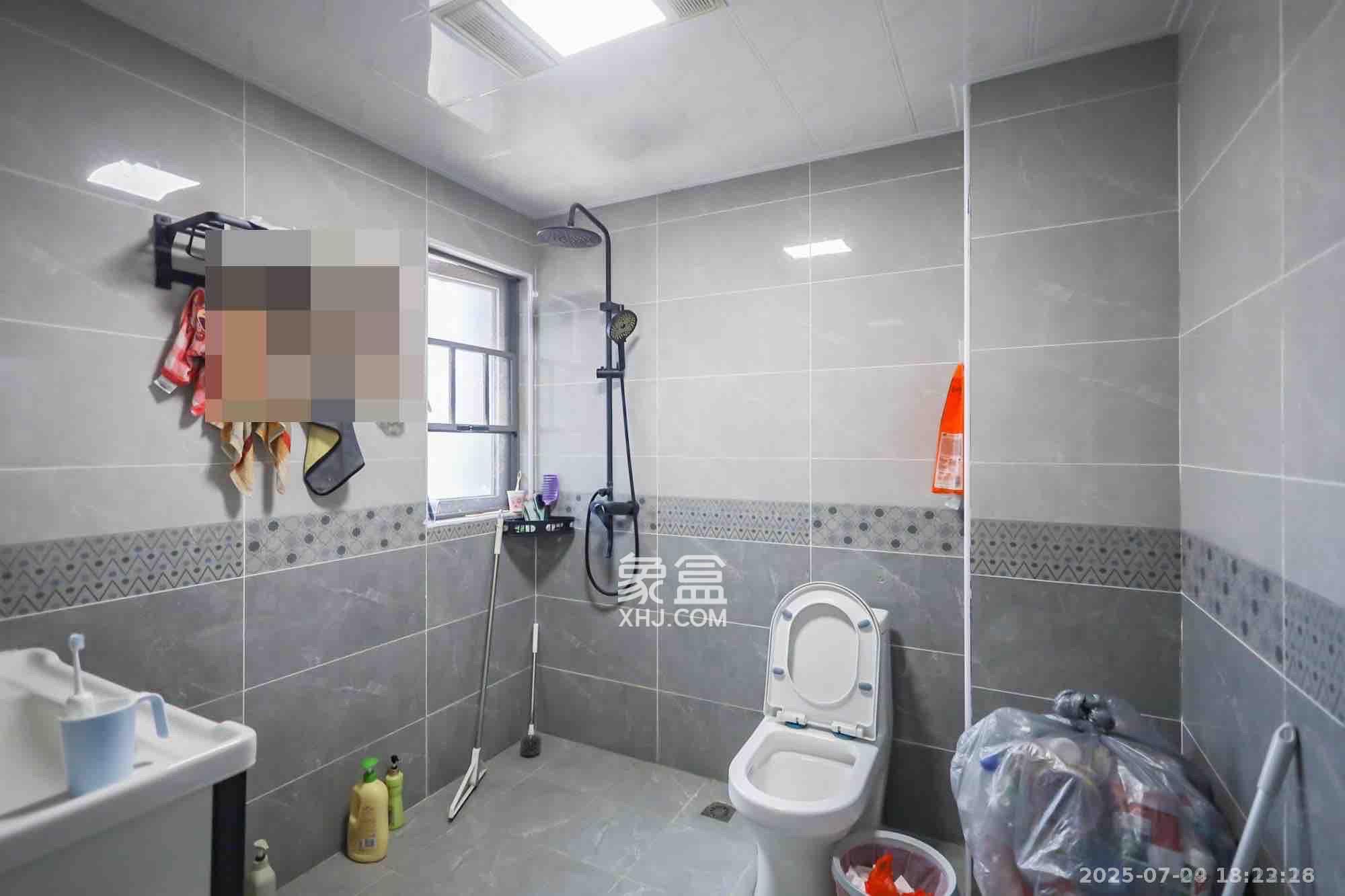 保利天禧D区  4室2厅2卫    4100.0元/月室内图