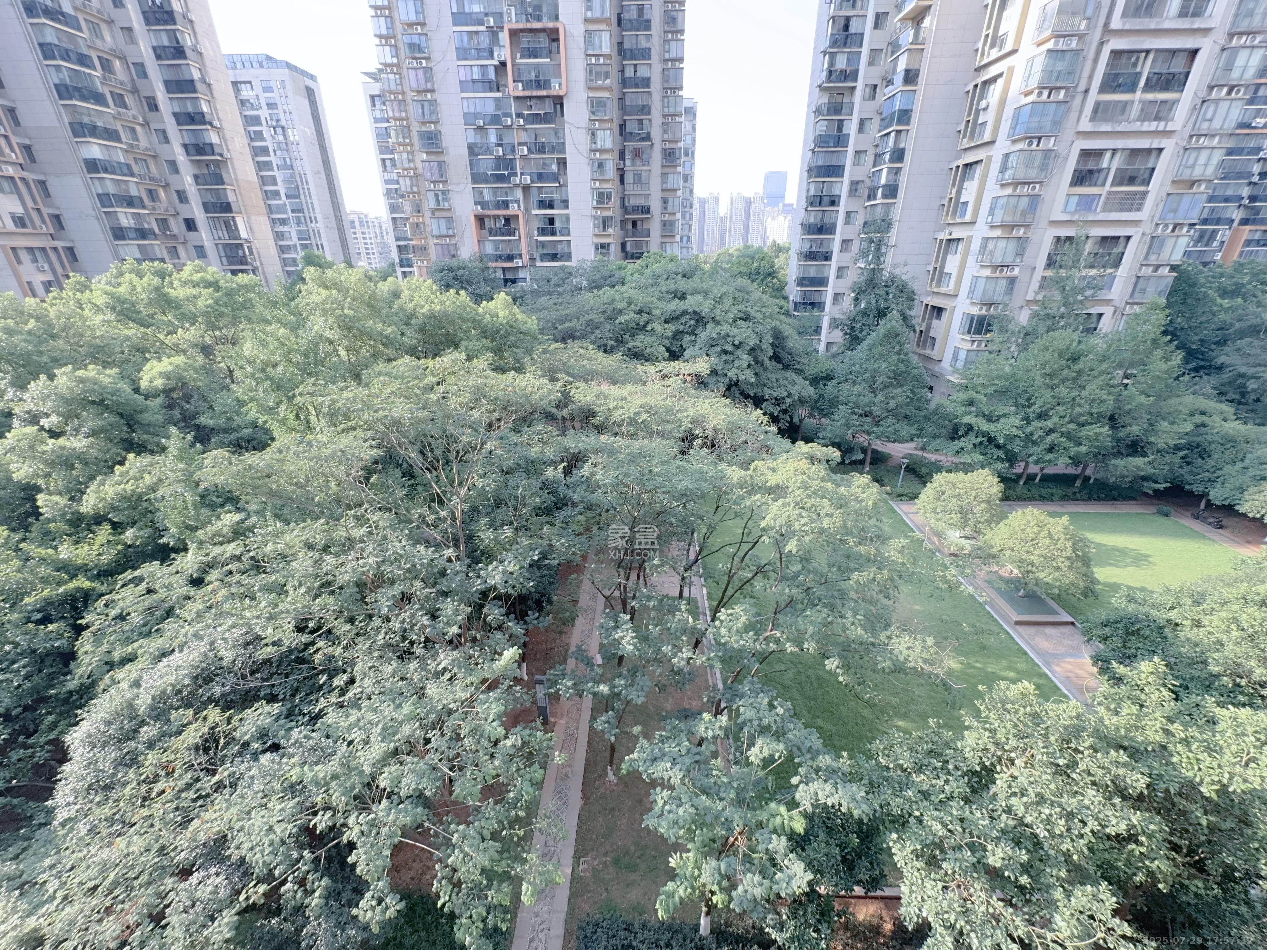 博林金谷 4室2厅3卫 3500.0元/月 博林金谷 4室2厅3卫 3500.0元/月室内图