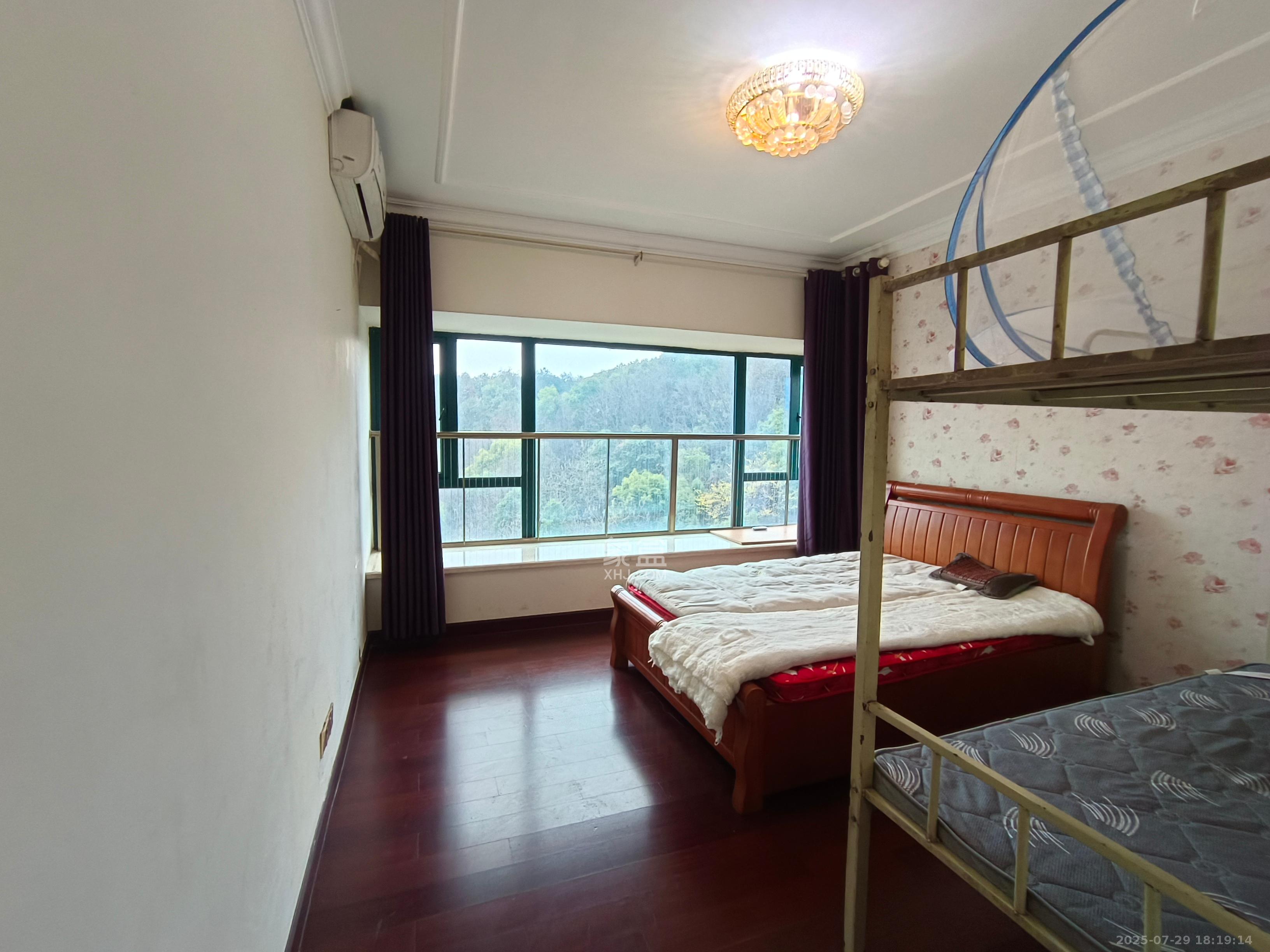 恒大城 4室2厅2卫 3500.0元/月 恒大城 4室2厅2卫 3500.0元/月室内图