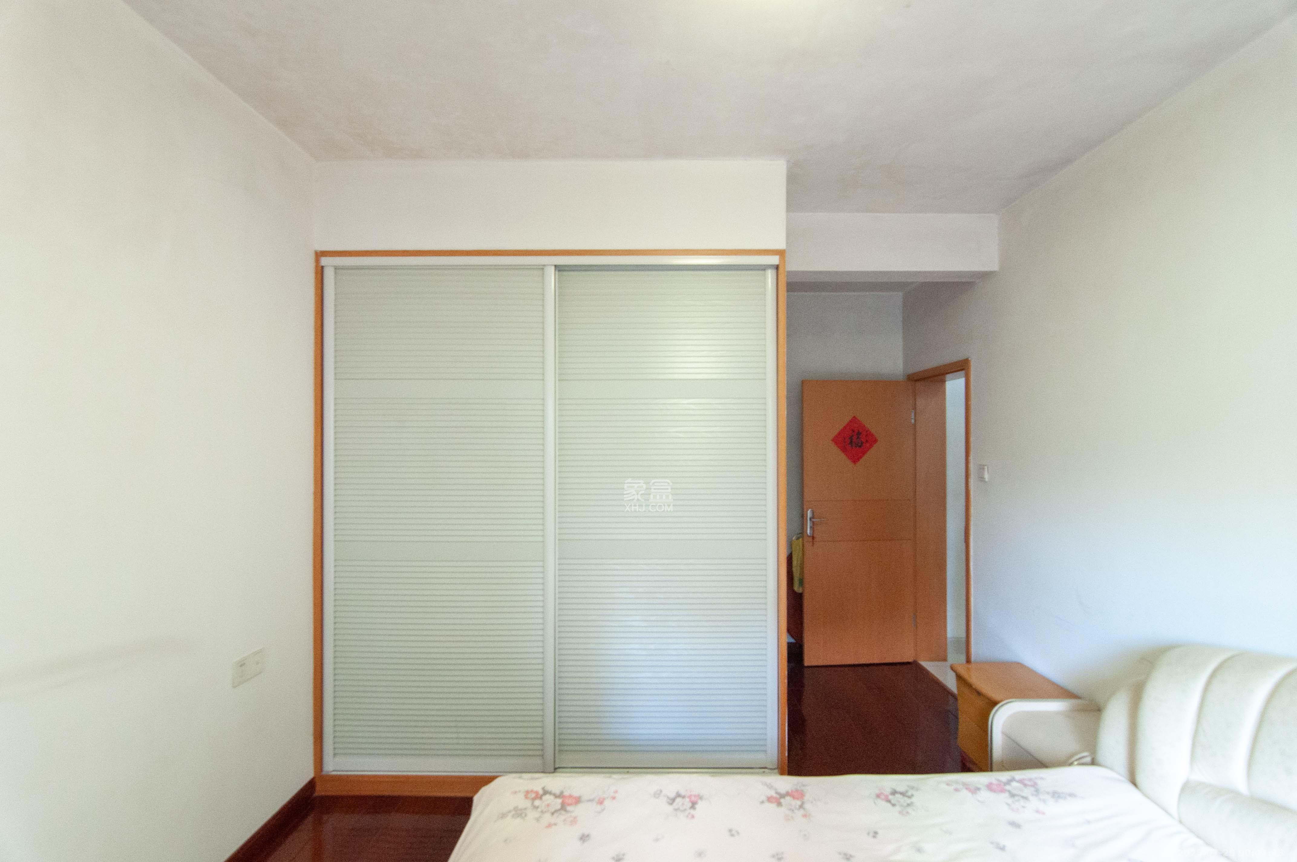 西点公园里 3室2厅2卫 140.0万 西点公园里 3室2厅2卫 140.0万其他