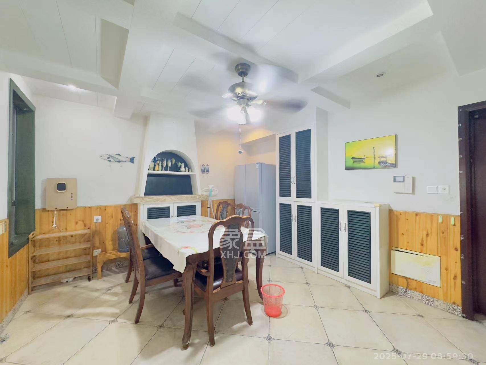 保利麓谷林语D区 3室2厅2卫 2700.0元/月 保利麓谷林语D区 3室2厅2卫 2700.0元/月室内图