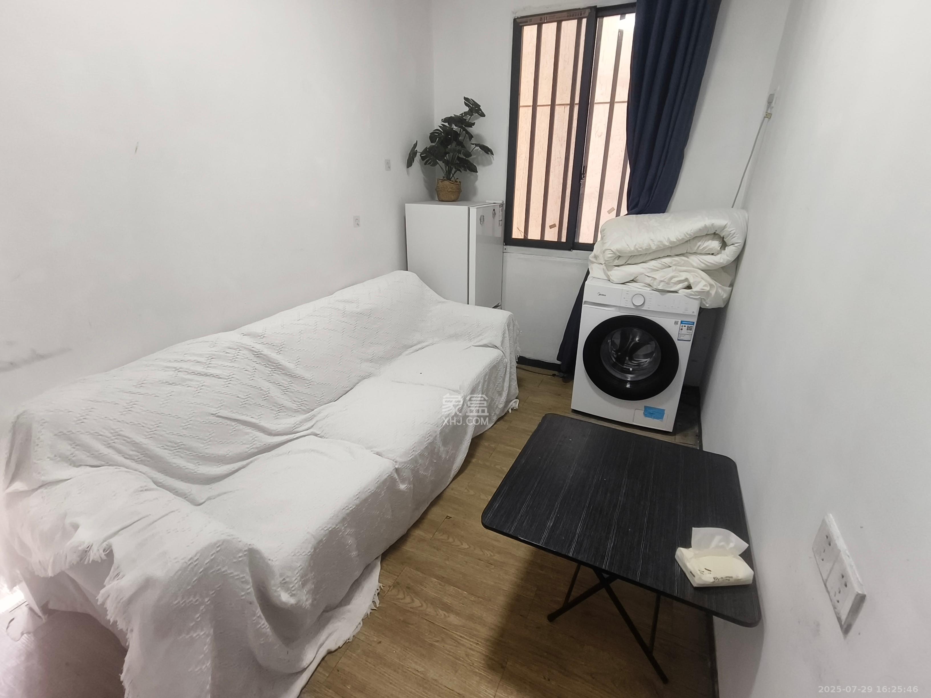 白沙街(白沙巷)散盘 1室0厅0卫 1200.0元/月 白沙街(白沙巷)散盘 1室0厅0卫 1200.0元/月室内图