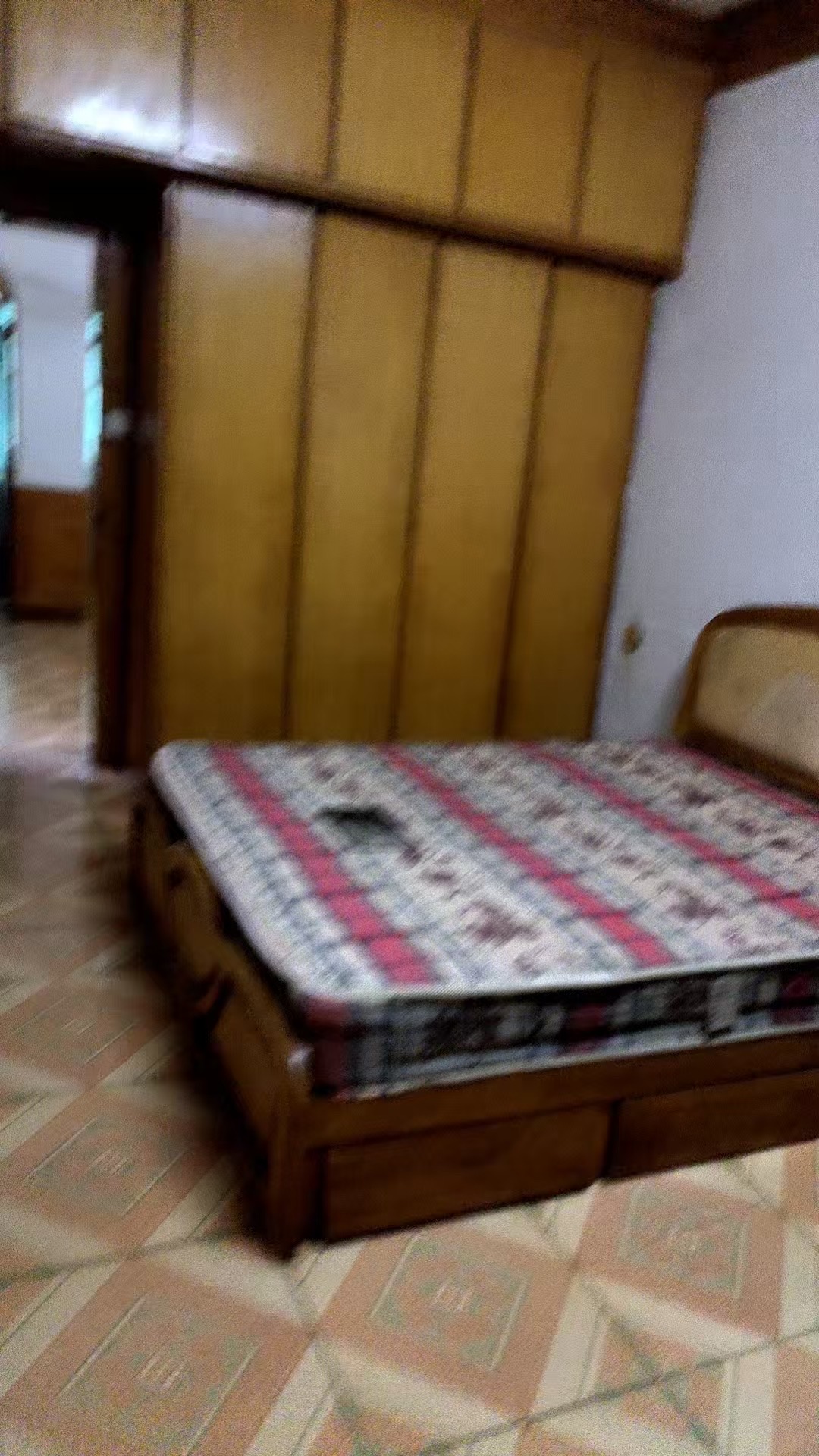 大海塘村  3室2厅1卫    32.8万客厅