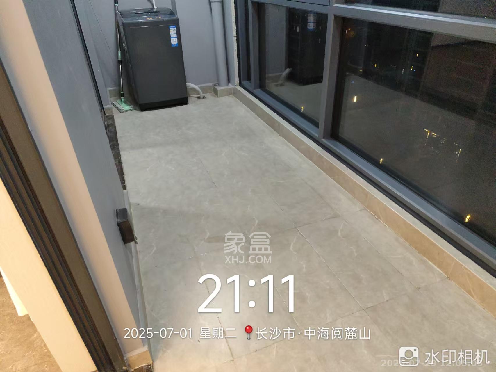 中海阅麓山二期  4室2厅2卫    3500.0元/月室内图