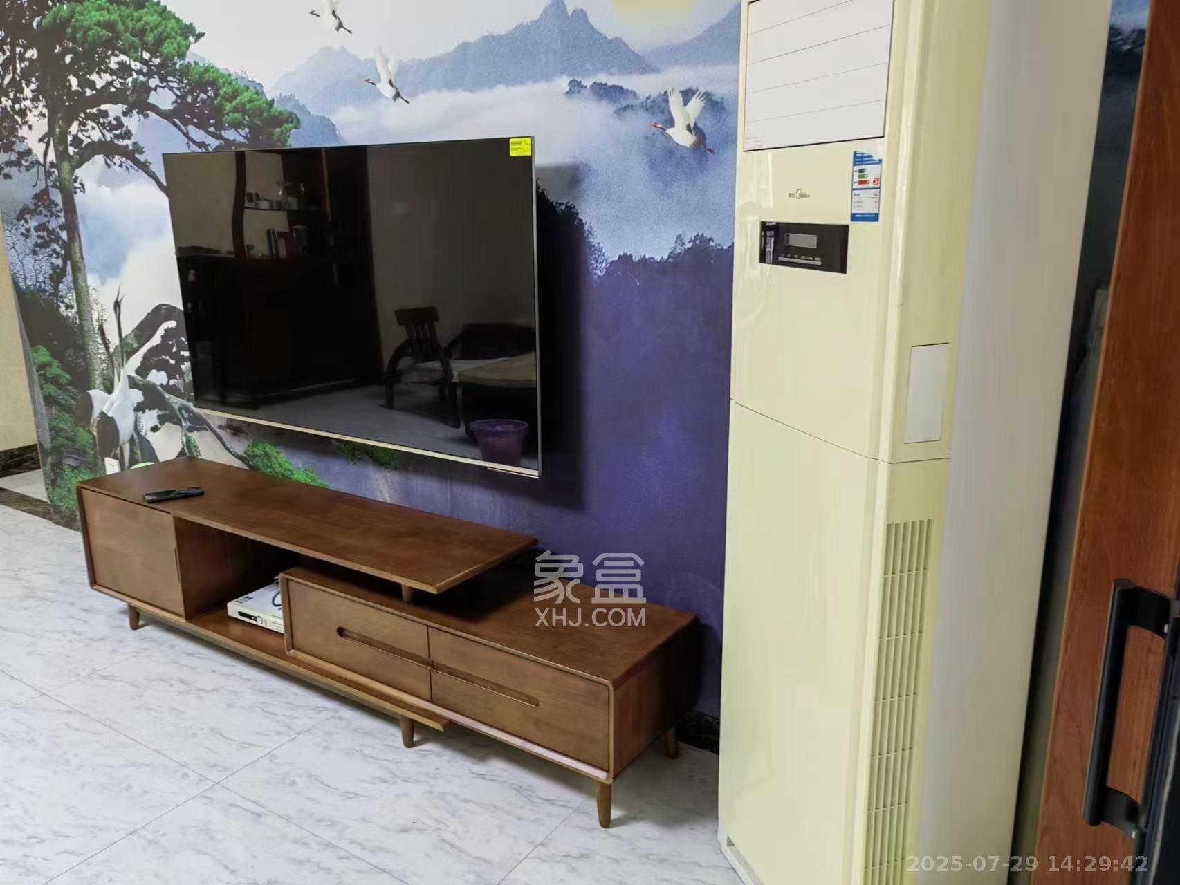 钱隆学府一、二期 4室2厅1卫 3400.0元/月 钱隆学府一、二期 4室2厅1卫 3400.0元/月室内图