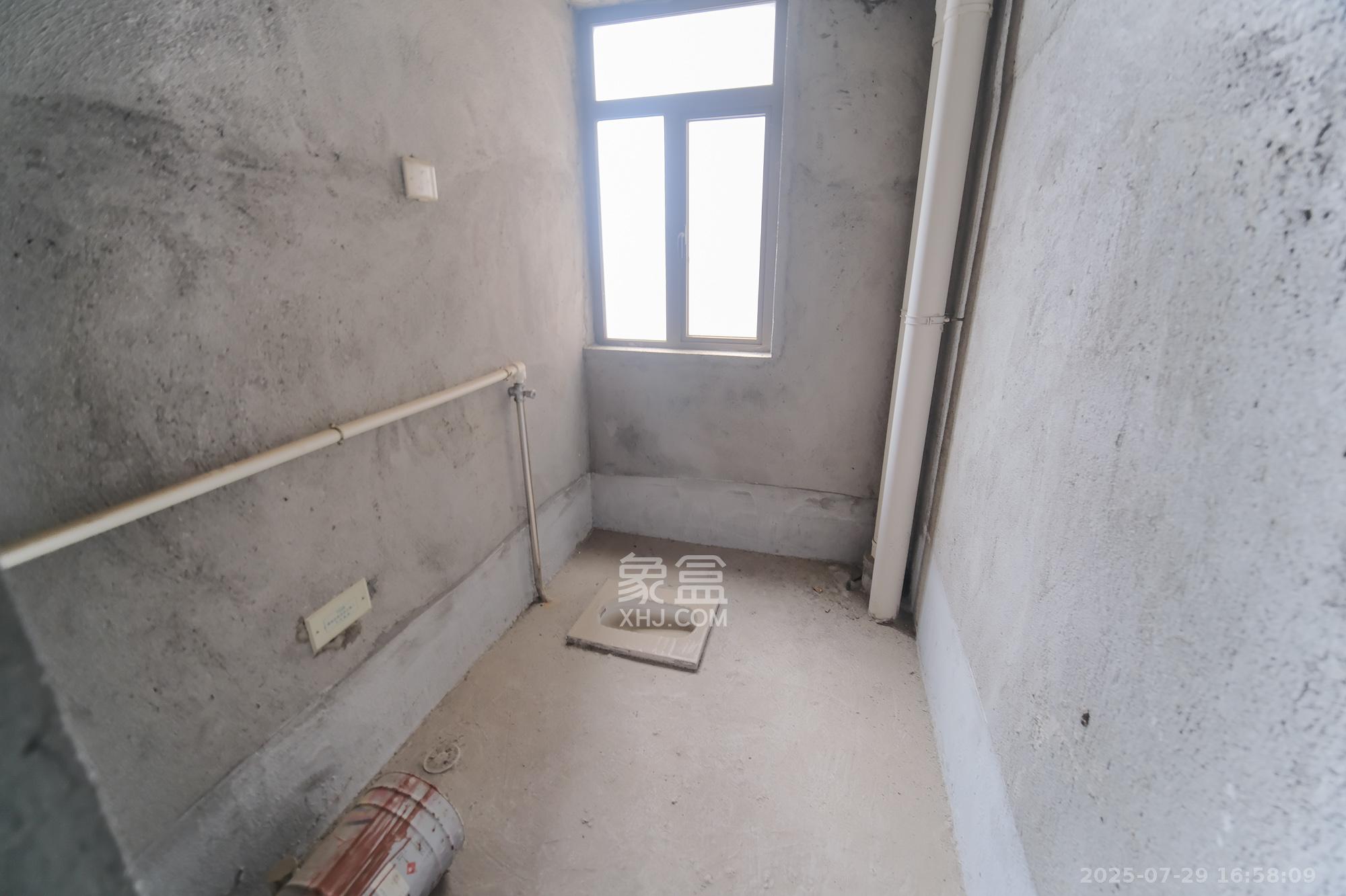 好望谷  2室2厅1卫    42.8万 好望谷  2室2厅1卫    42.8万卫生间