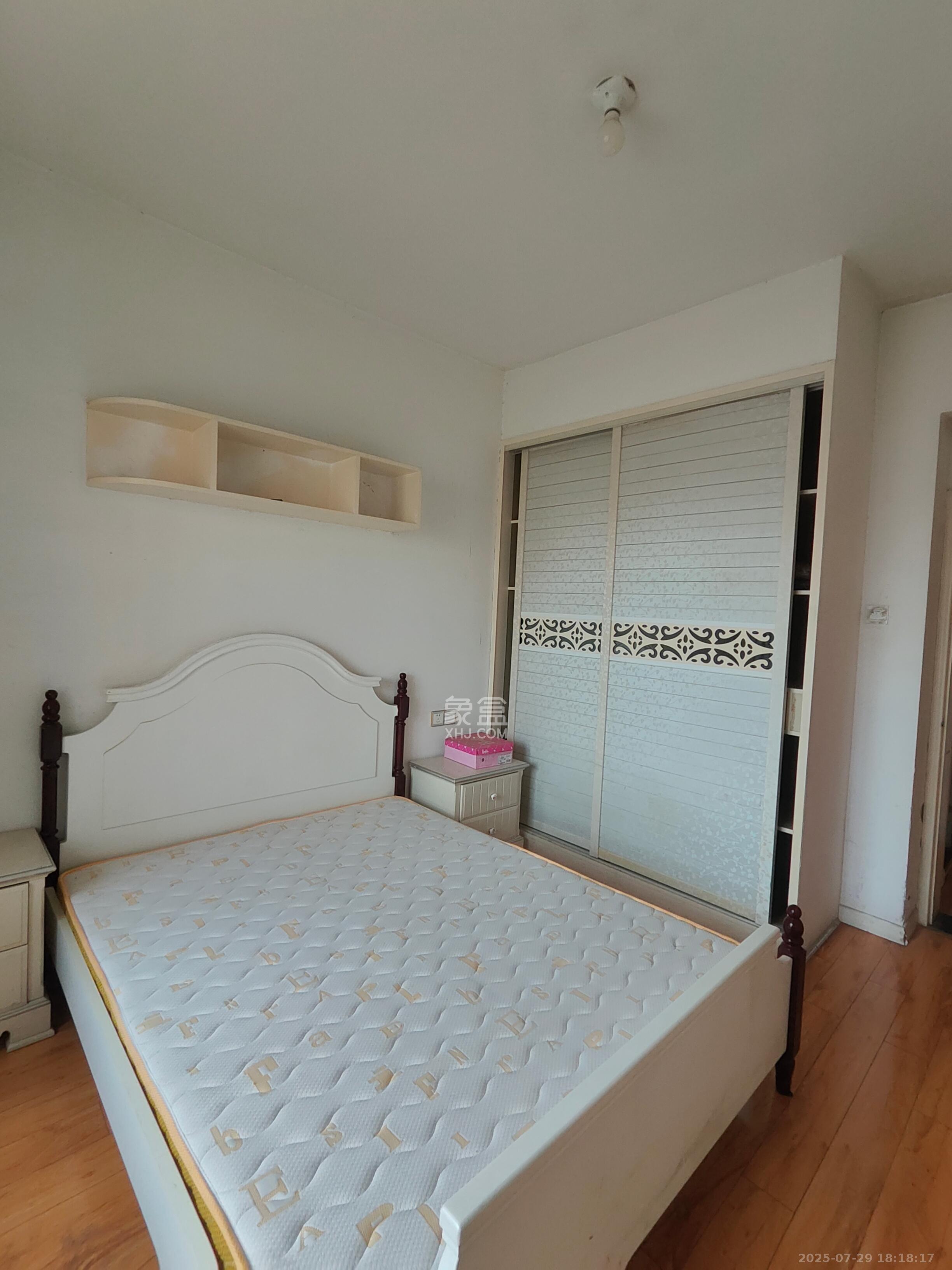 东城名苑  3室2厅2卫    1500.0元/月 东城名苑  3室2厅2卫    1500.0元/月室内图