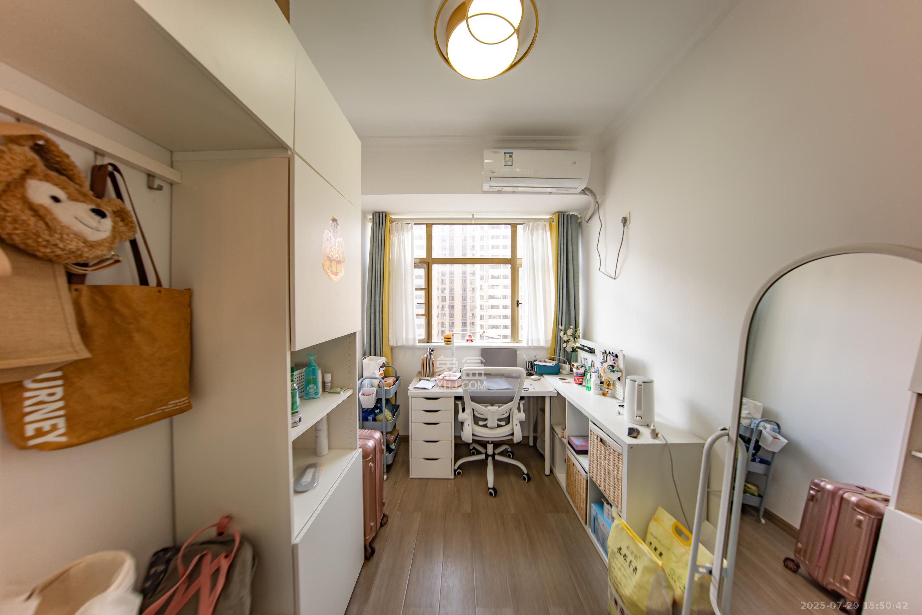 江山帝景雅典  1室2厅1卫    2400.0元/月 江山帝景雅典  1室2厅1卫    2400.0元/月室内图