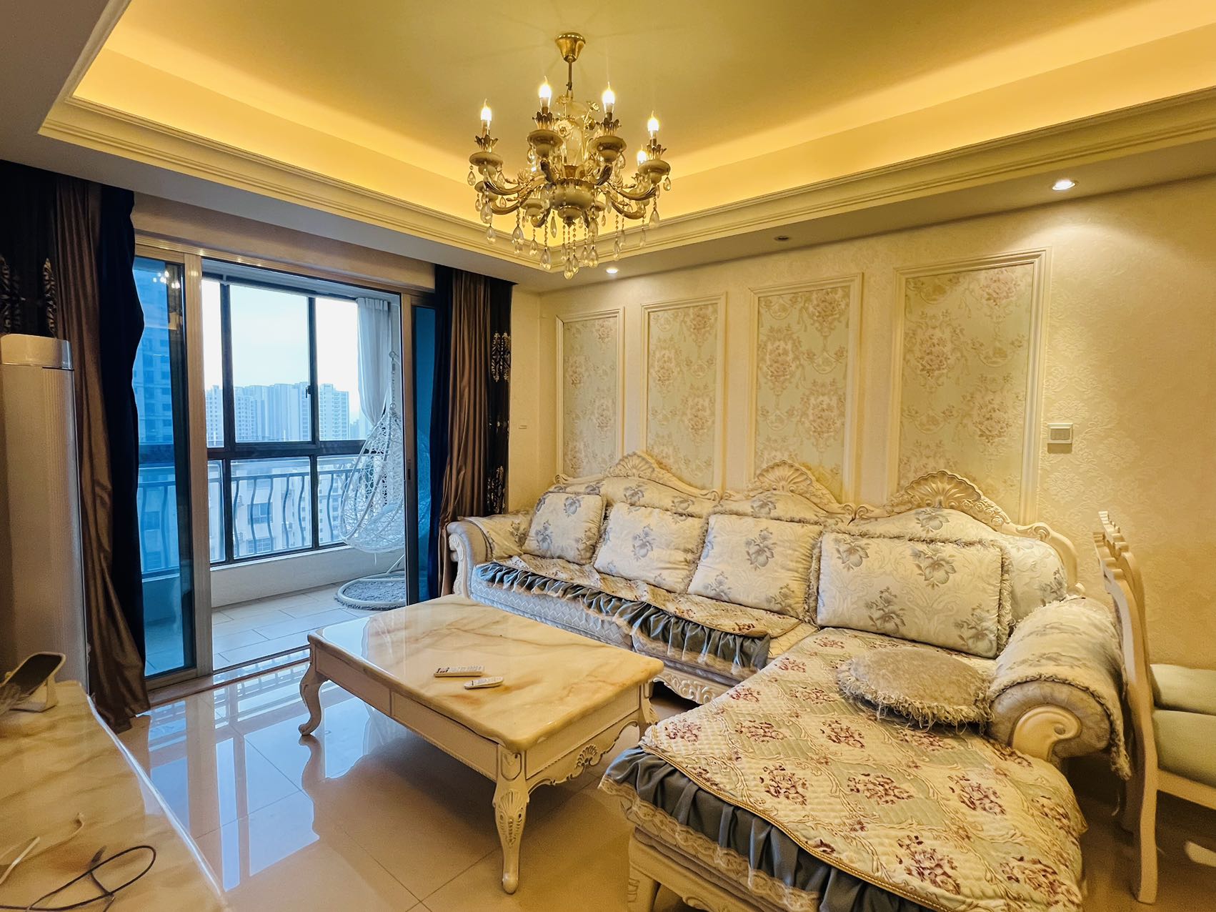 碧桂园 3室2厅1卫 1800.0元/月 碧桂园 3室2厅1卫 1800.0元/月室内图